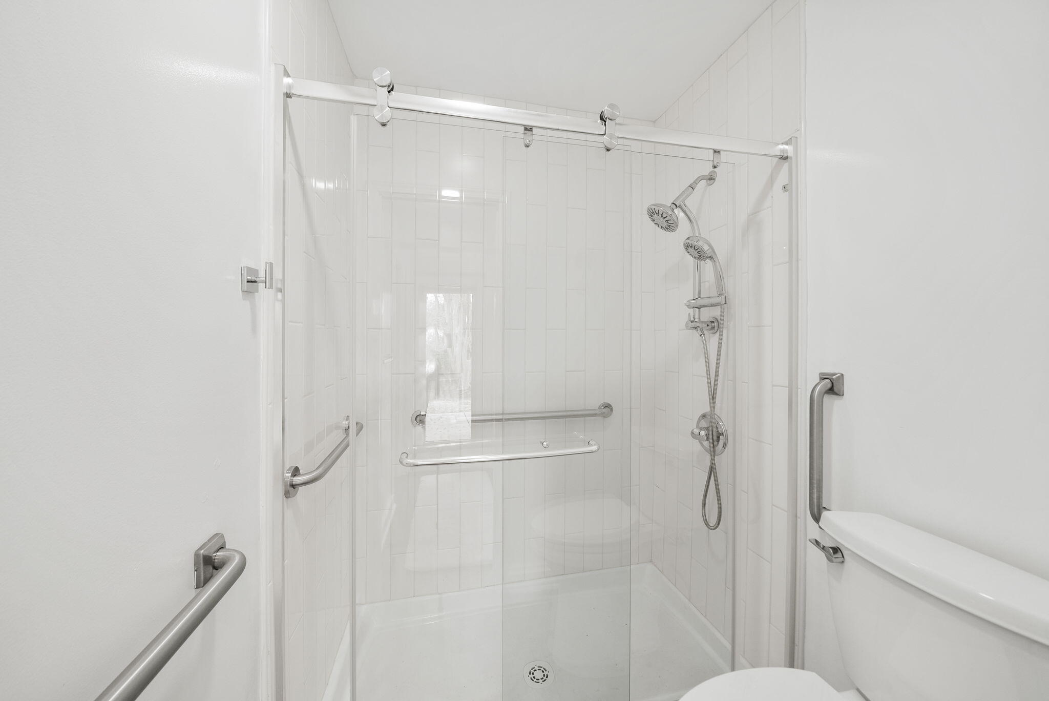 BAYWOOD SHORE ESTATES - Residential