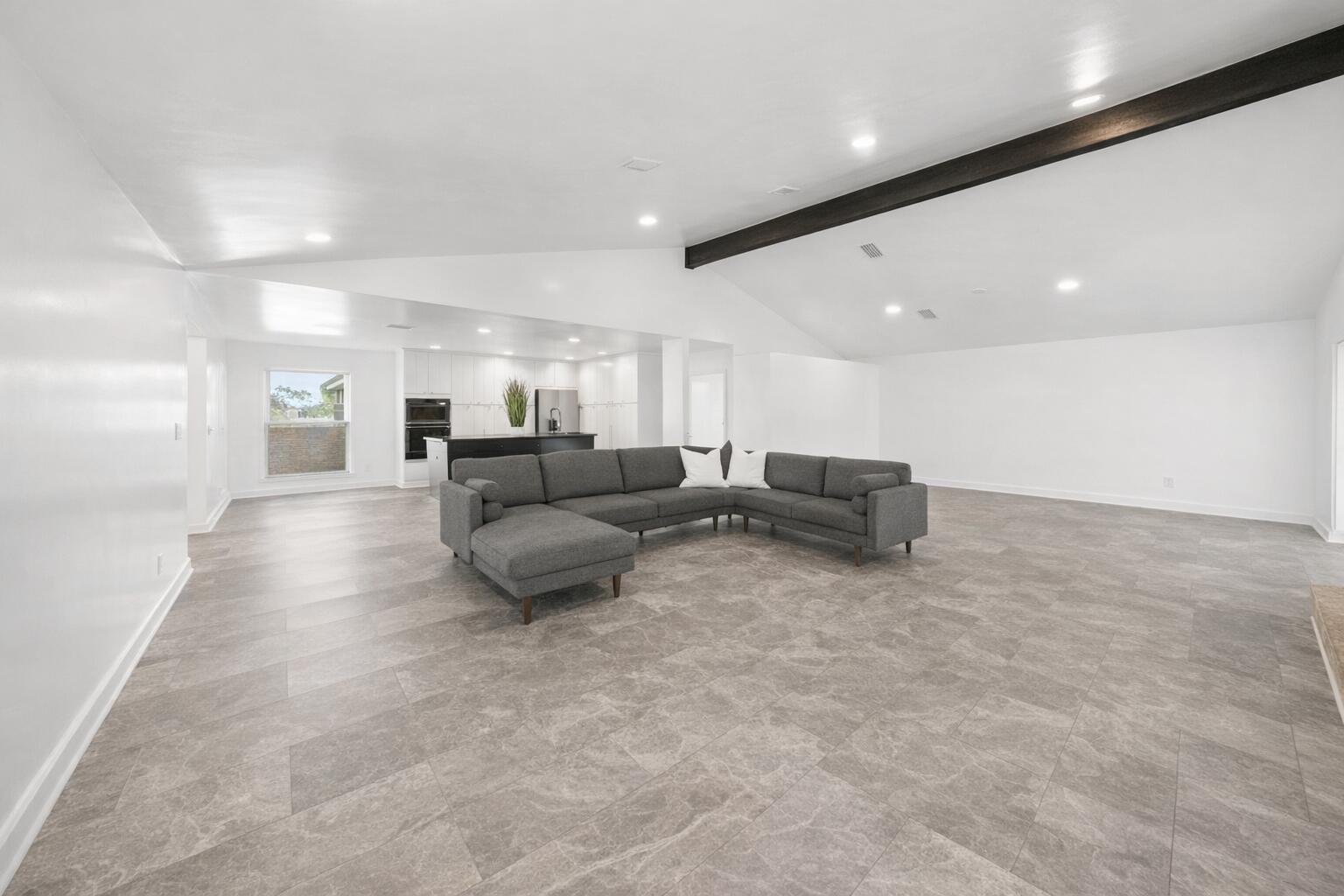 BAYWOOD SHORE ESTATES - Residential