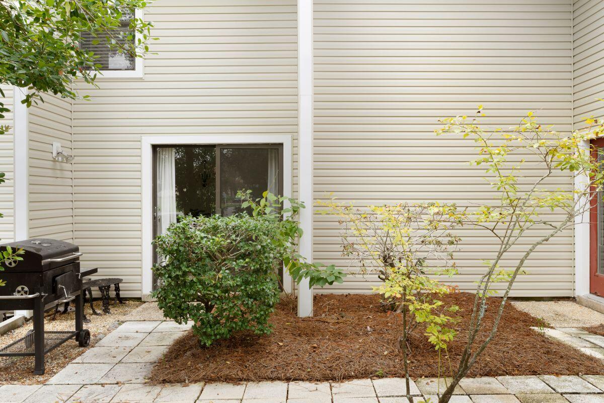 MAGNOLIA VILLAGE CONDO - Residential