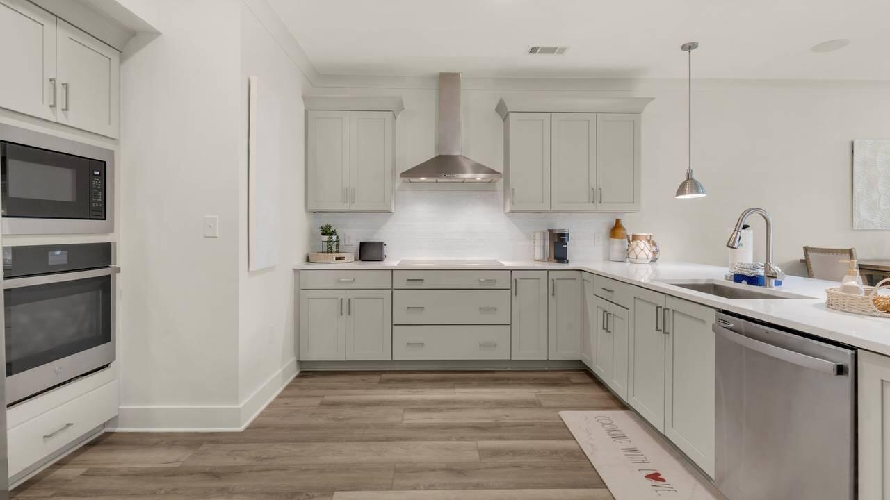 Pinewood 30A - Residential