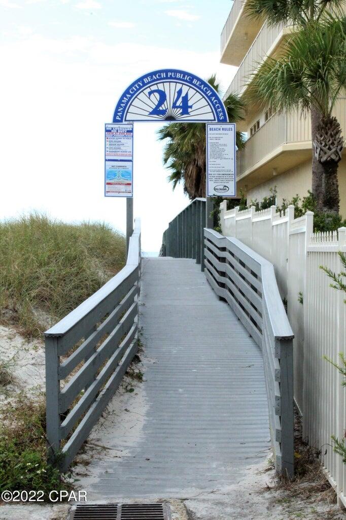 EMERALD ISLE - Residential