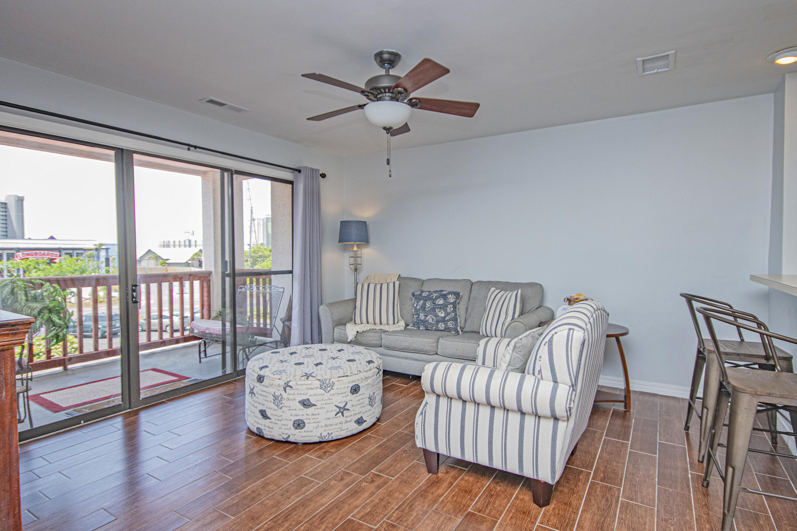 EMERALD ISLE - Residential