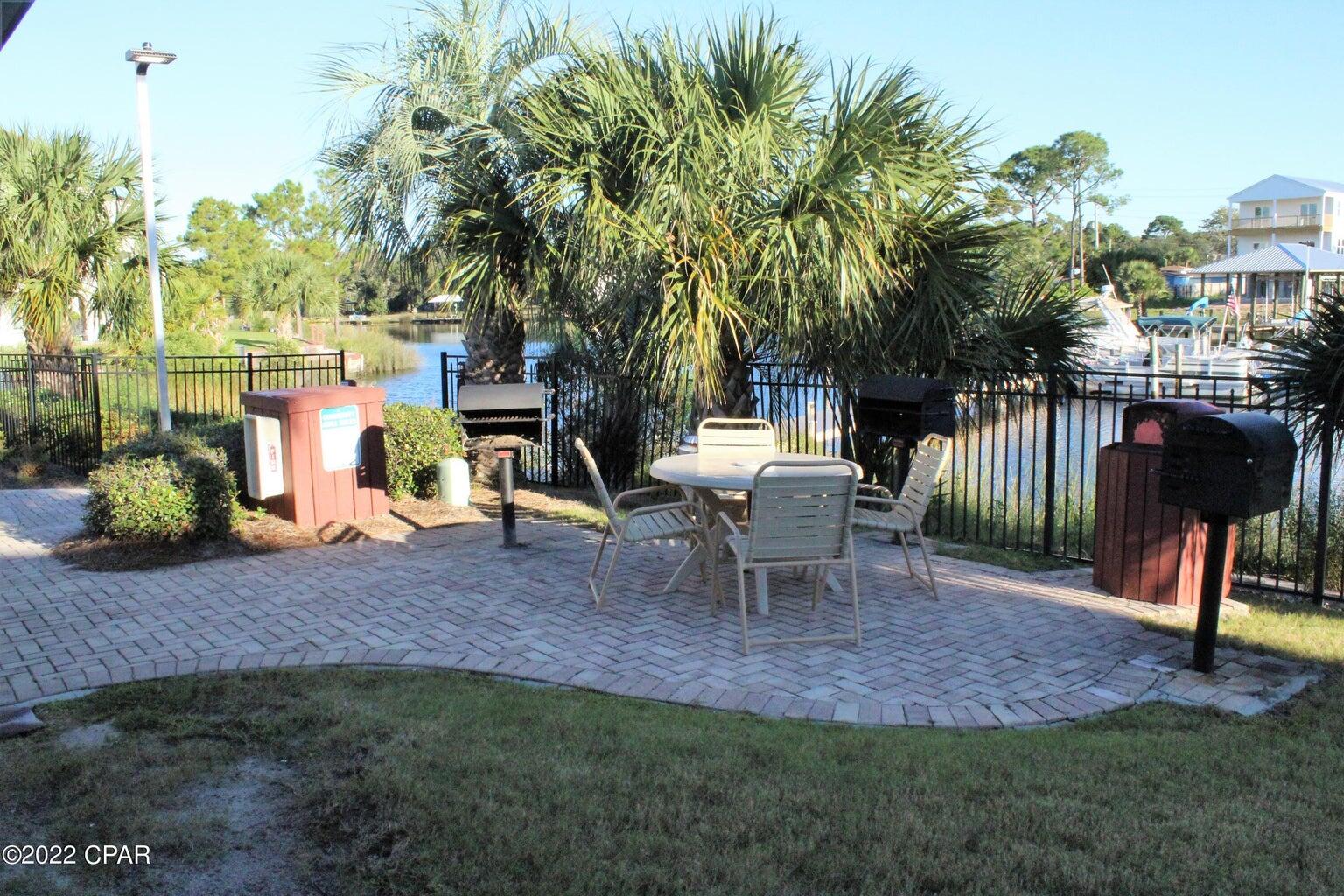 EMERALD ISLE - Residential