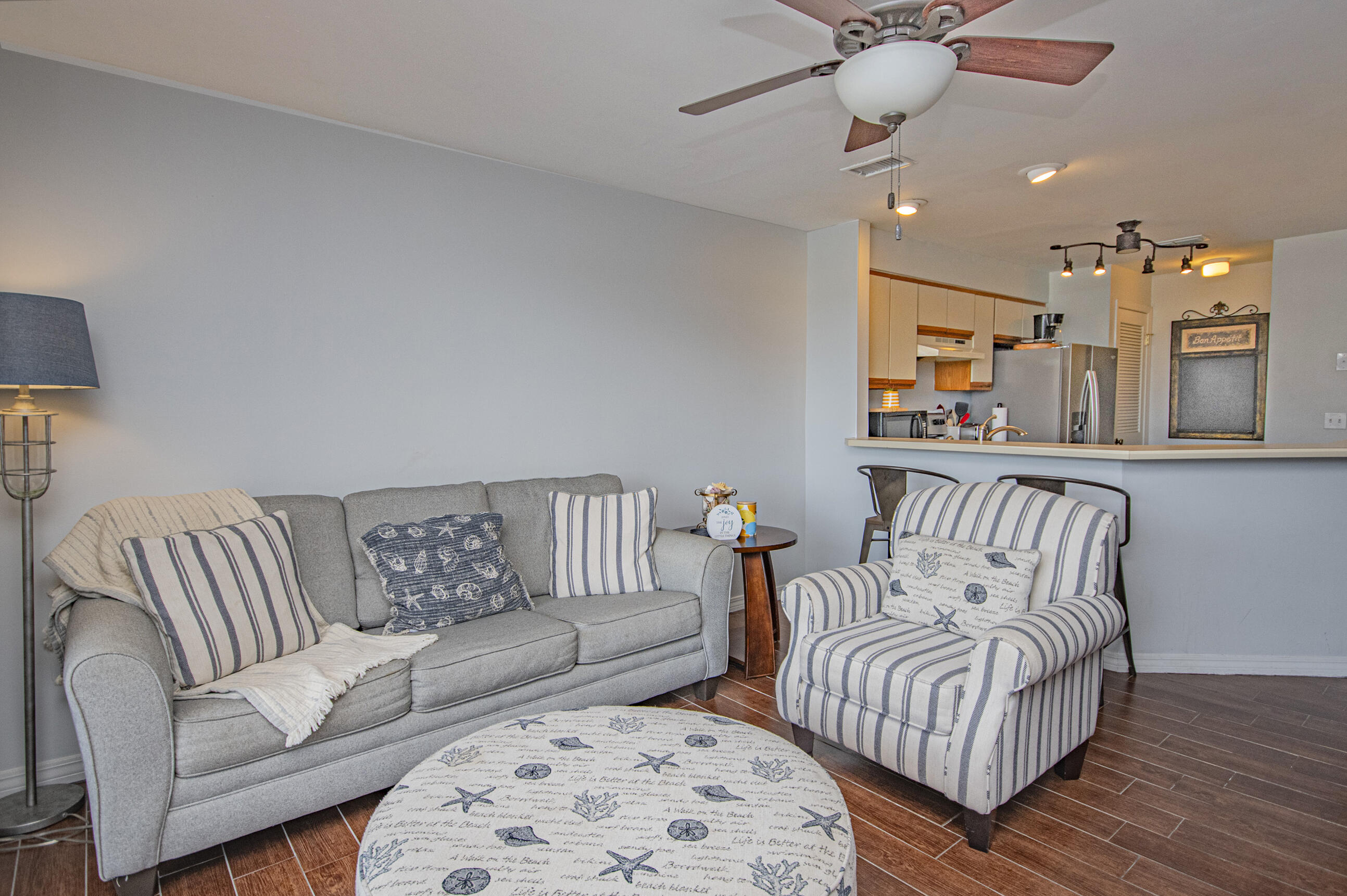 EMERALD ISLE - Residential