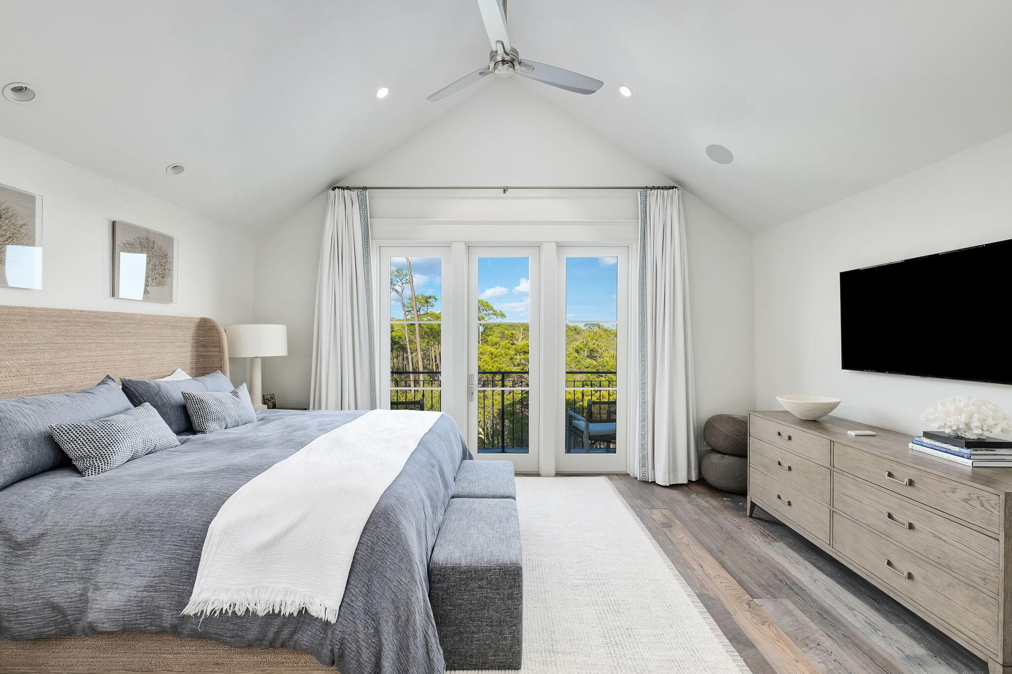 FOUR MILE VILLAGE - Residential