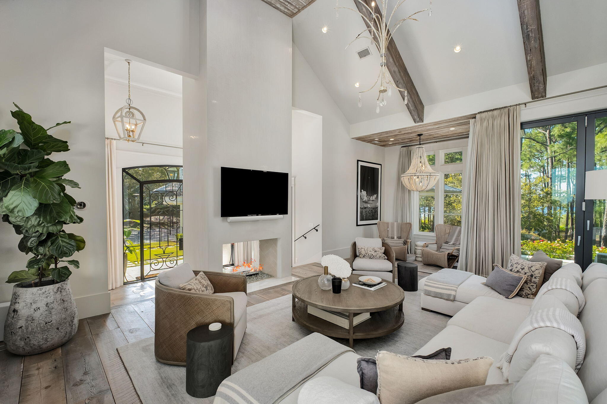 FOUR MILE VILLAGE - Residential