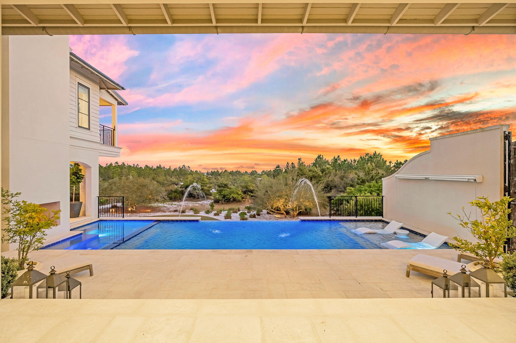 FOUR MILE VILLAGE - Residential