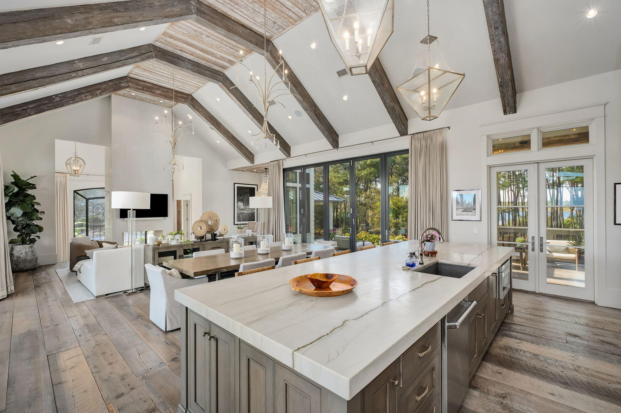 FOUR MILE VILLAGE - Residential