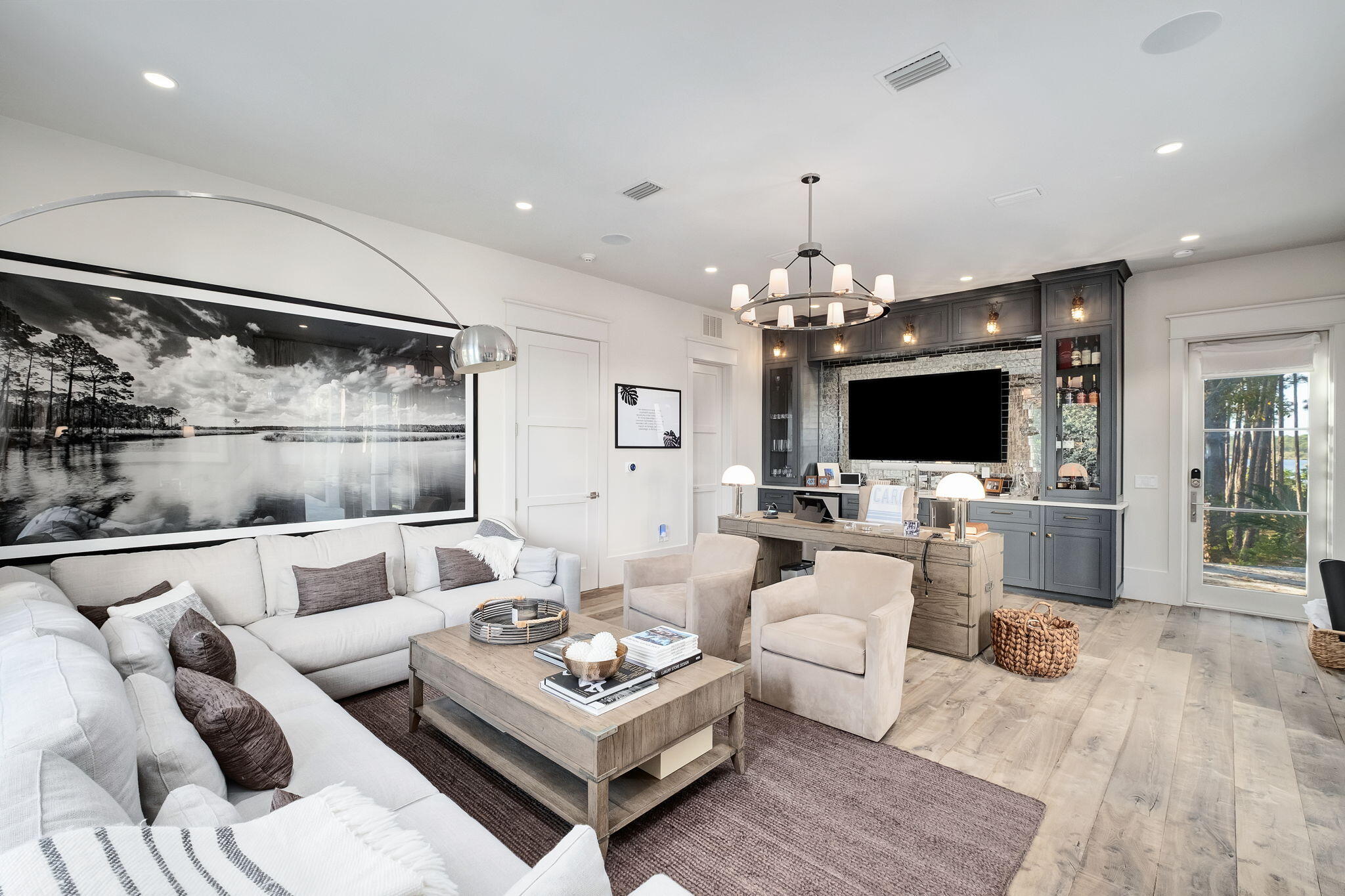 FOUR MILE VILLAGE - Residential