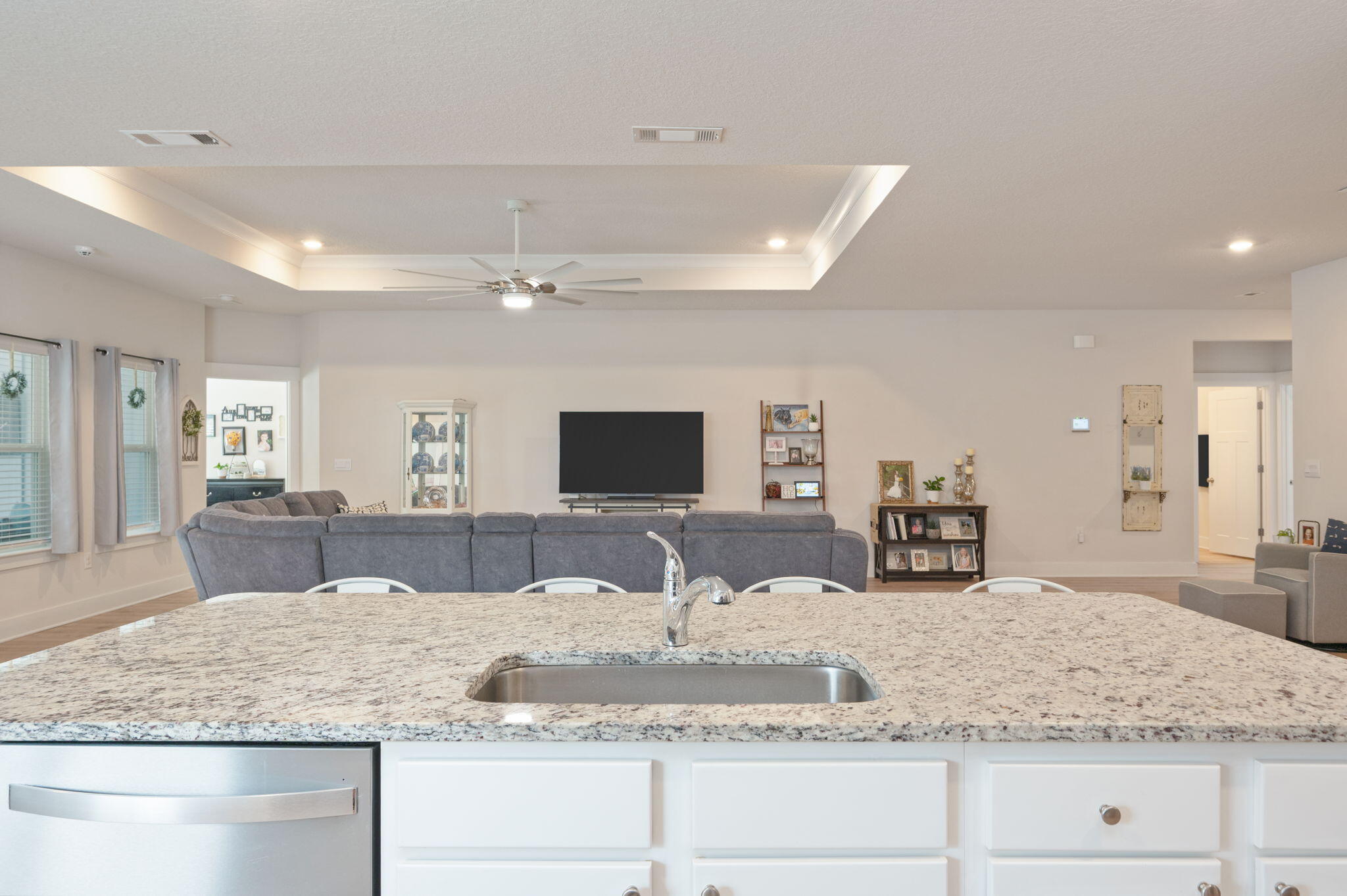 HILLWOOD ESTATES - Residential