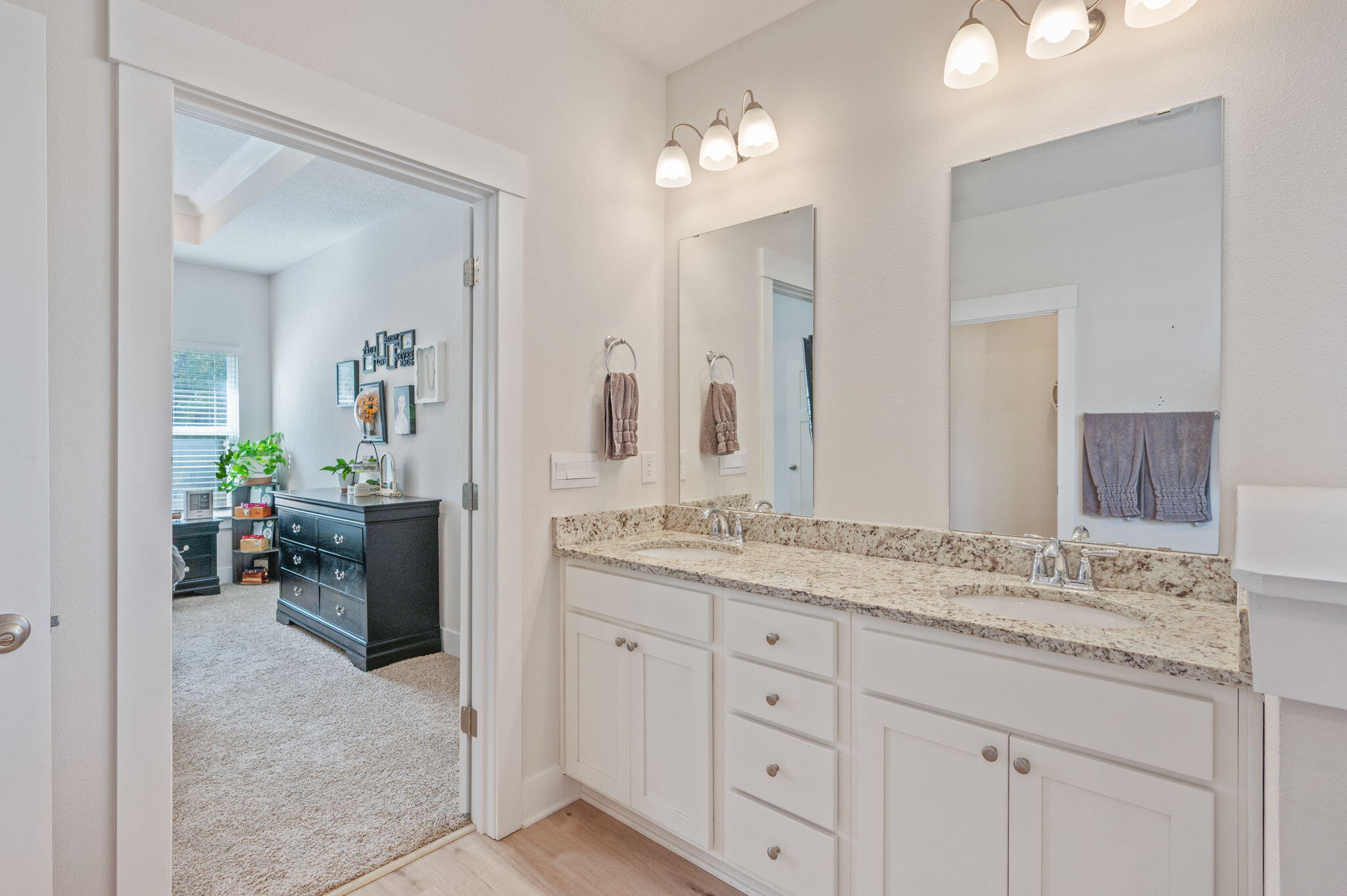 HILLWOOD ESTATES - Residential