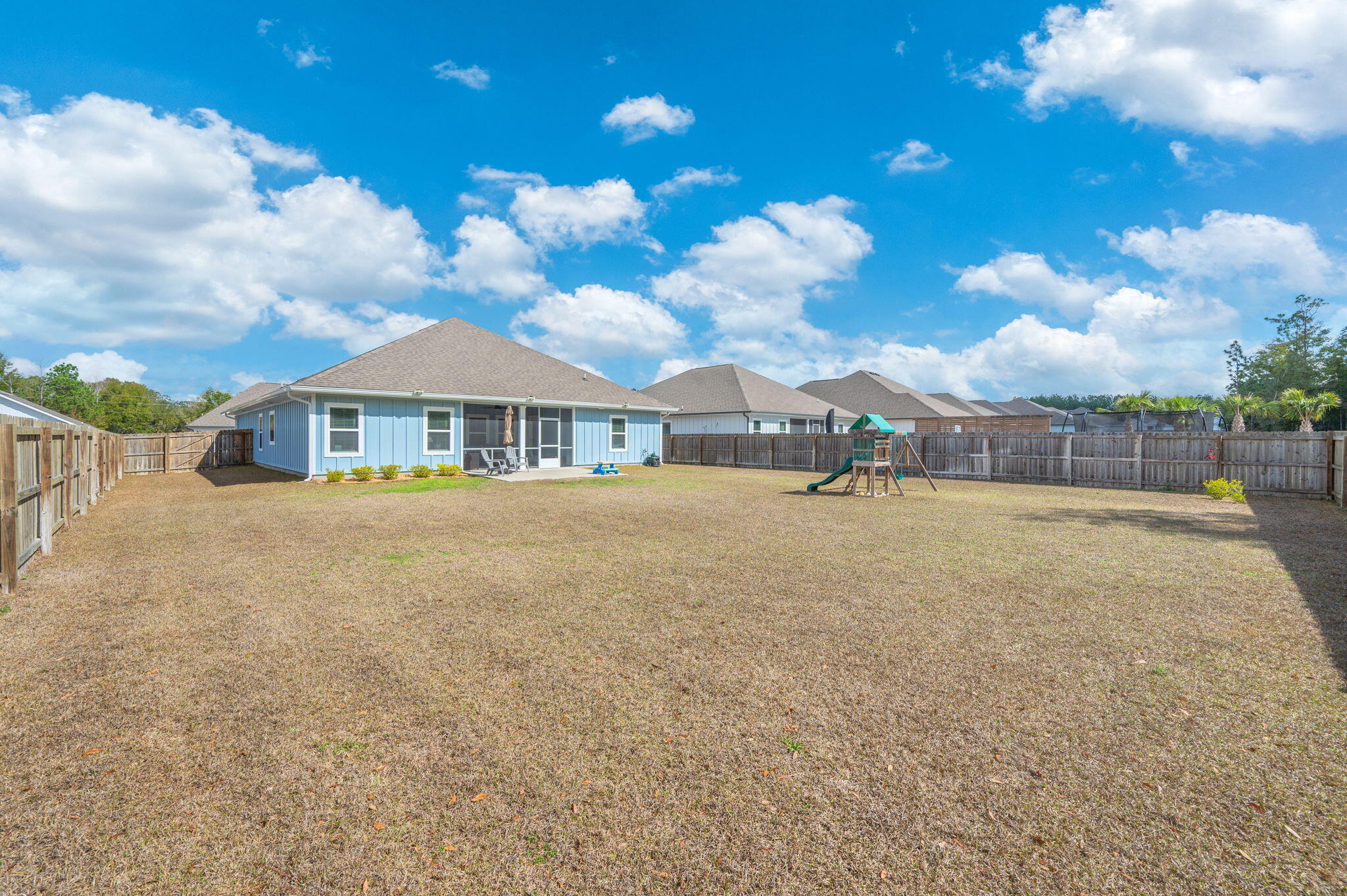 HILLWOOD ESTATES - Residential