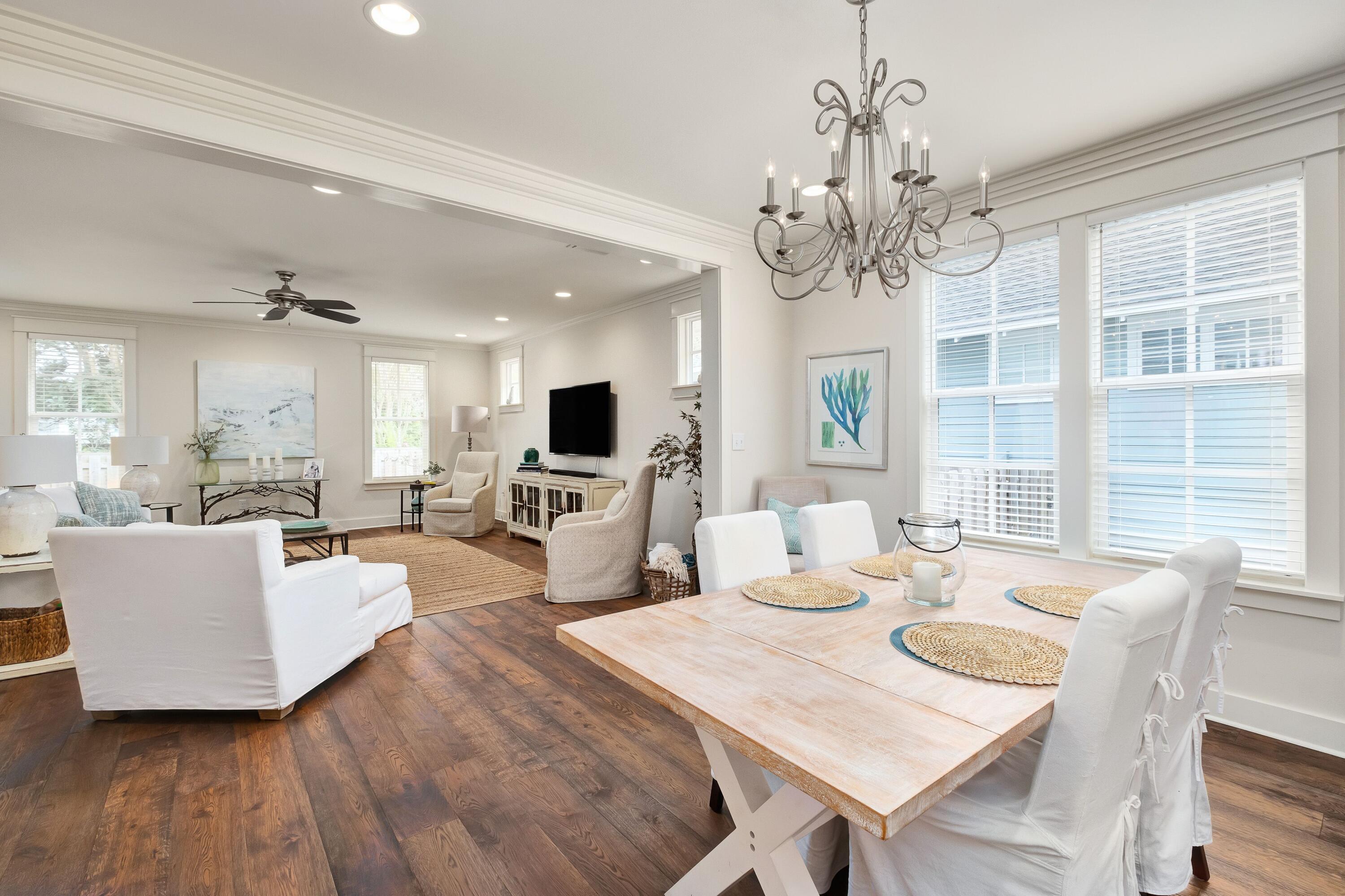 CARSON OAKS - Residential