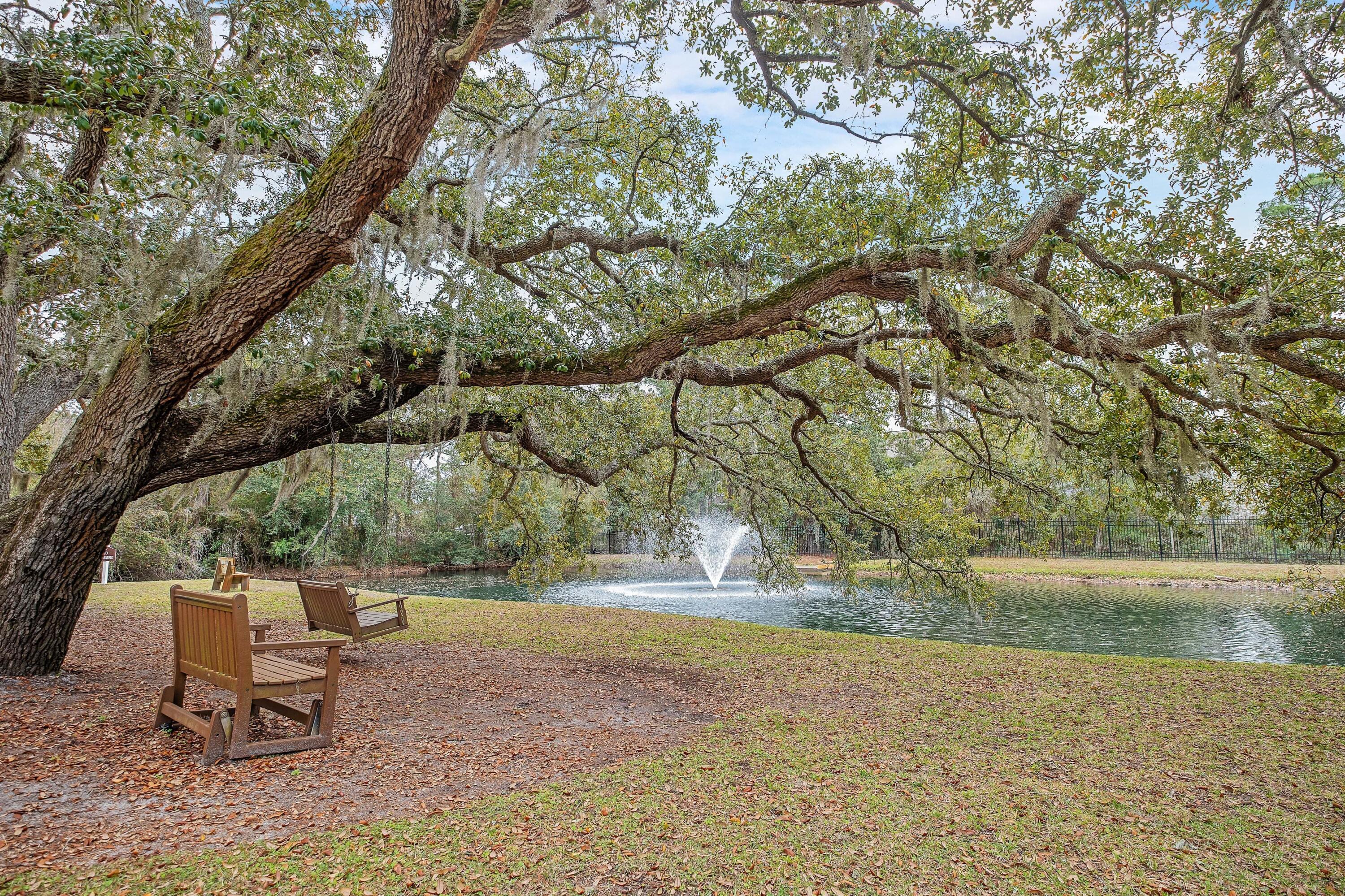 CARSON OAKS - Residential