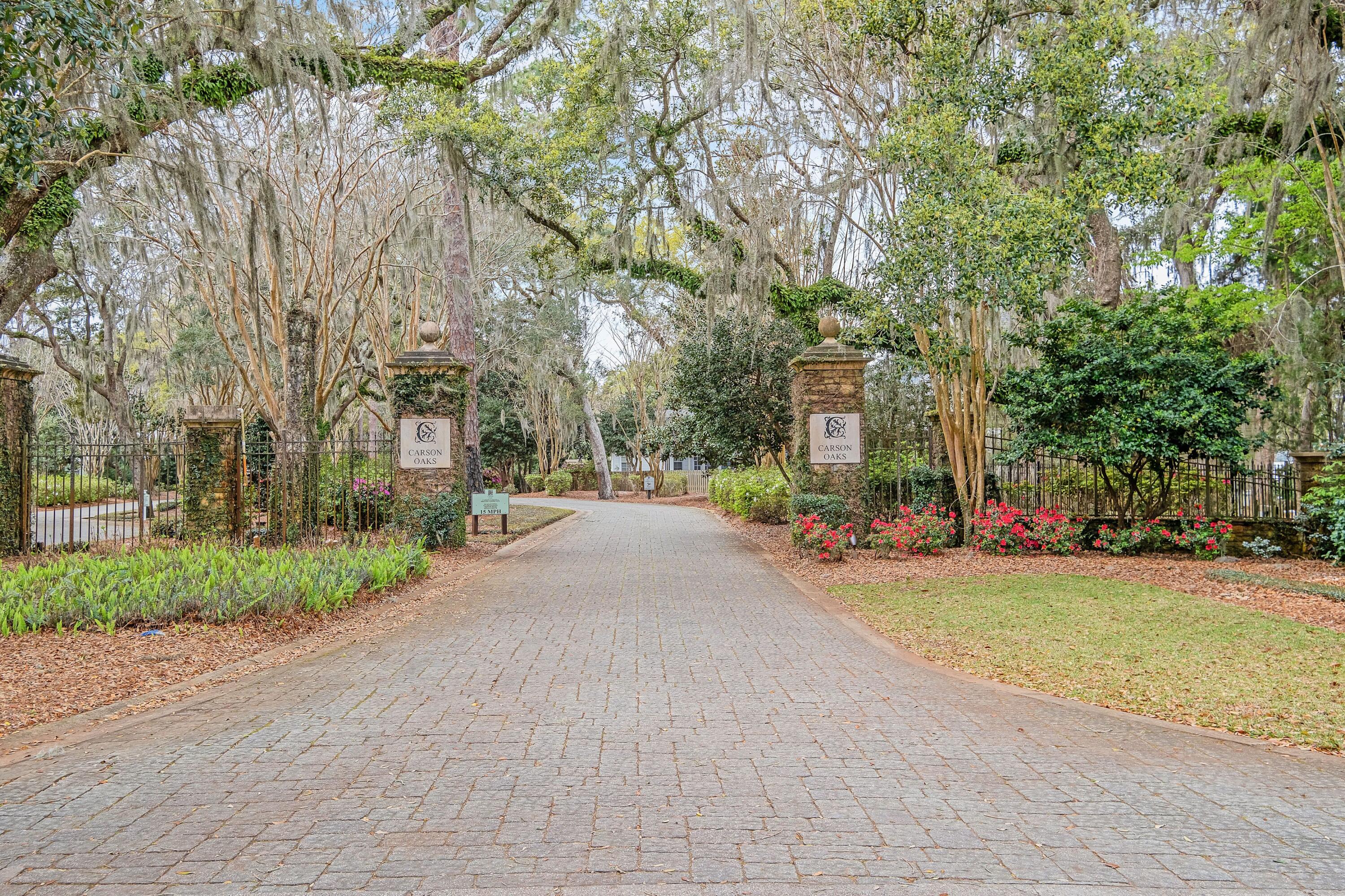 CARSON OAKS - Residential