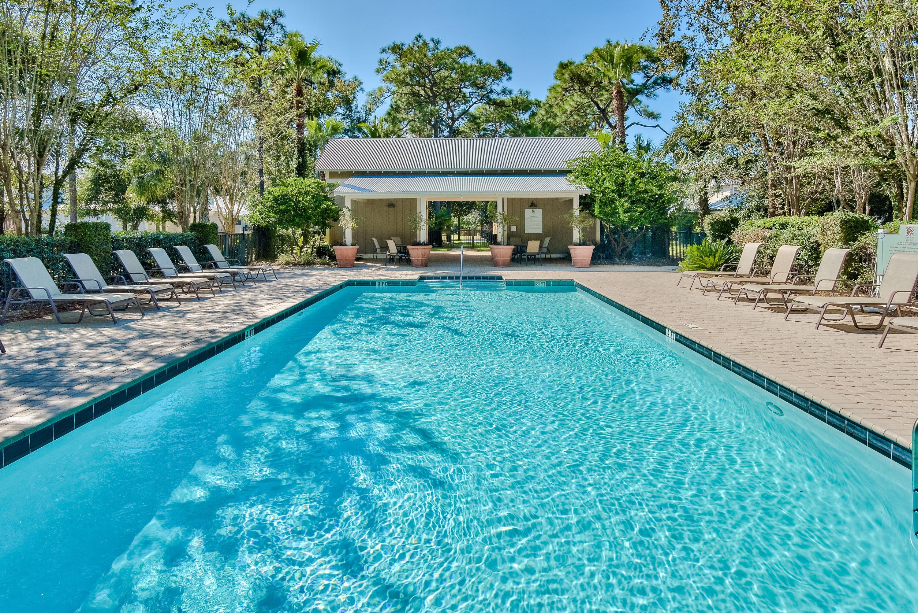 CARSON OAKS - Residential