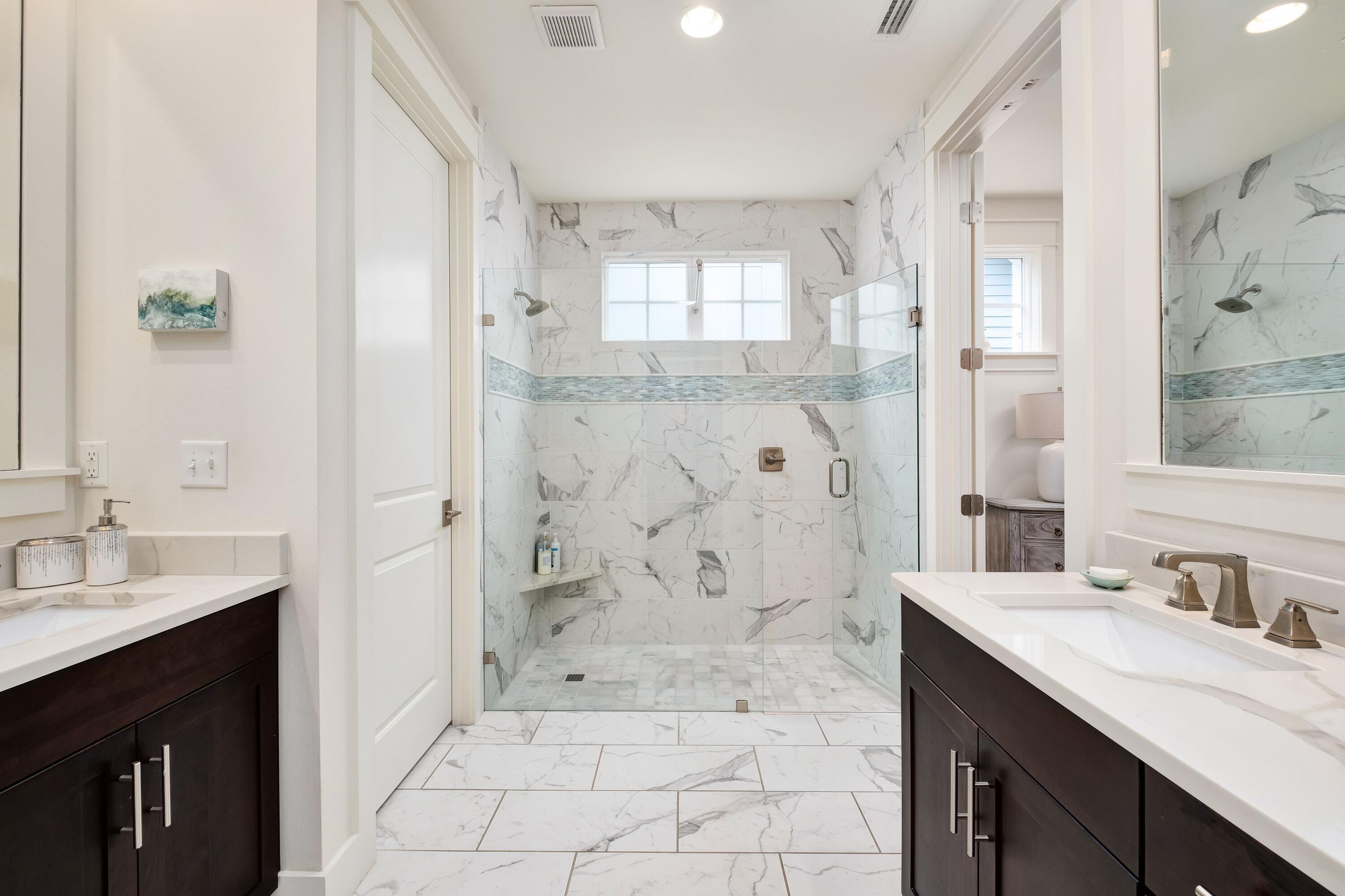 CARSON OAKS - Residential