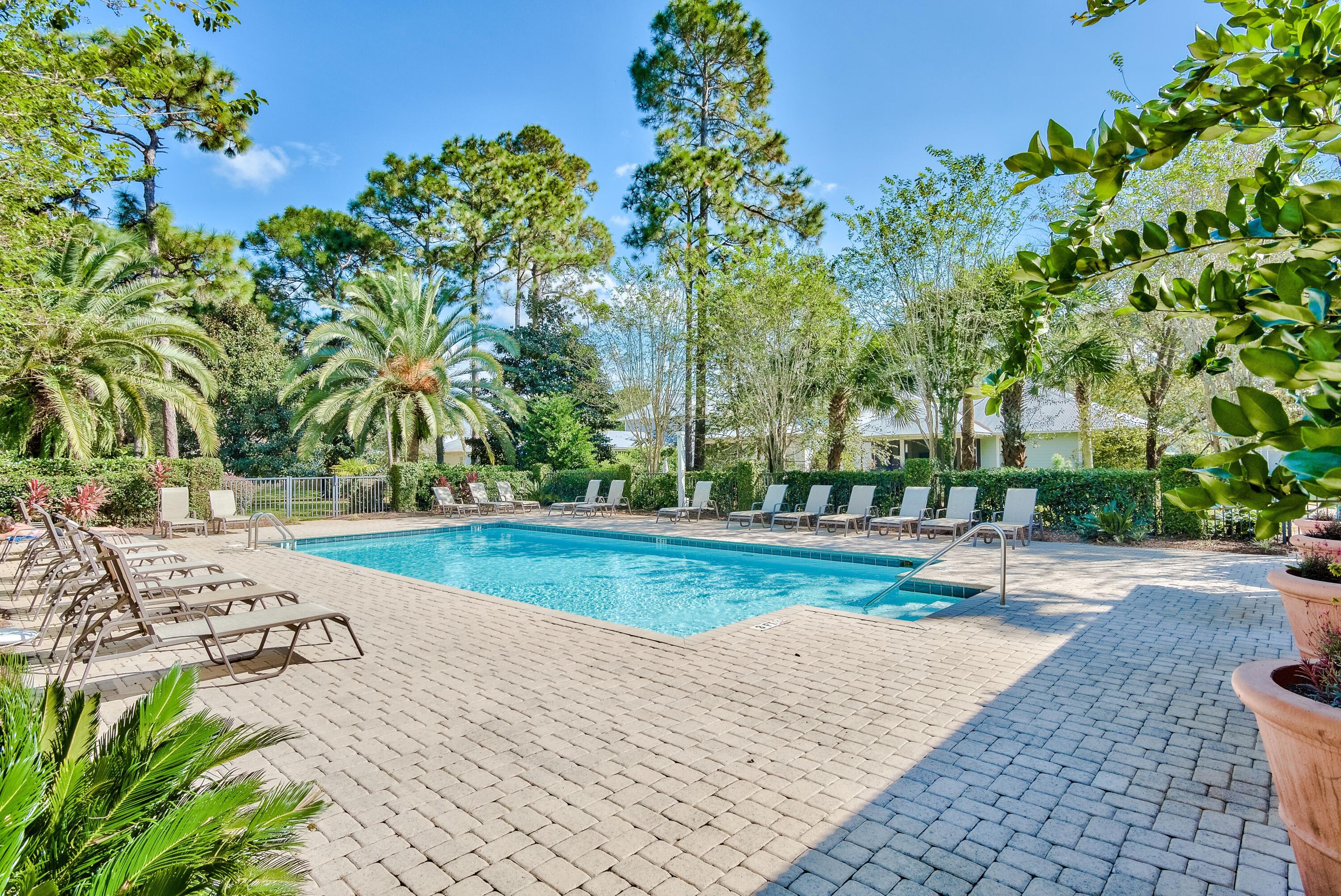 CARSON OAKS - Residential