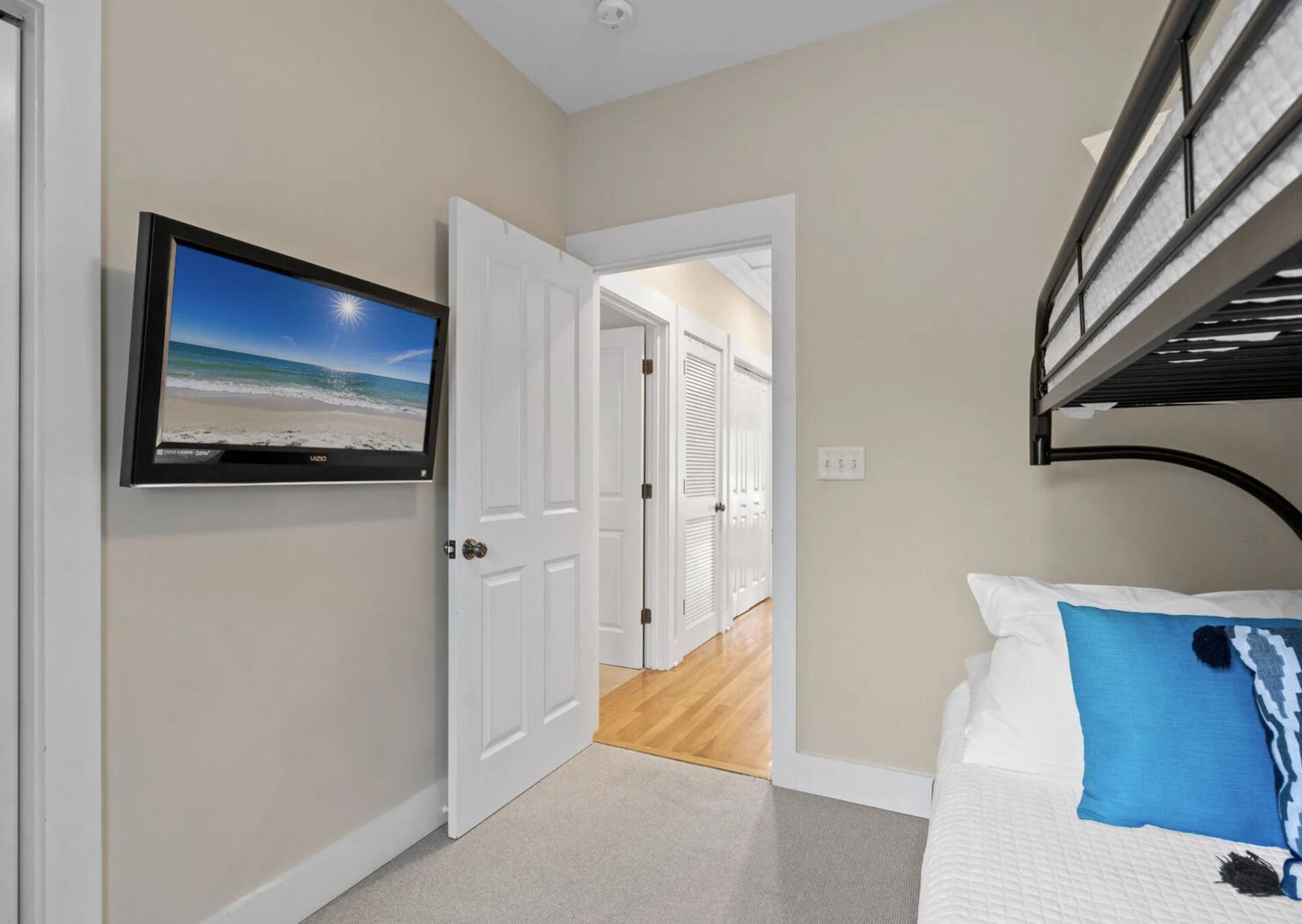 COTTAGES AT CAMP CREEK - Residential