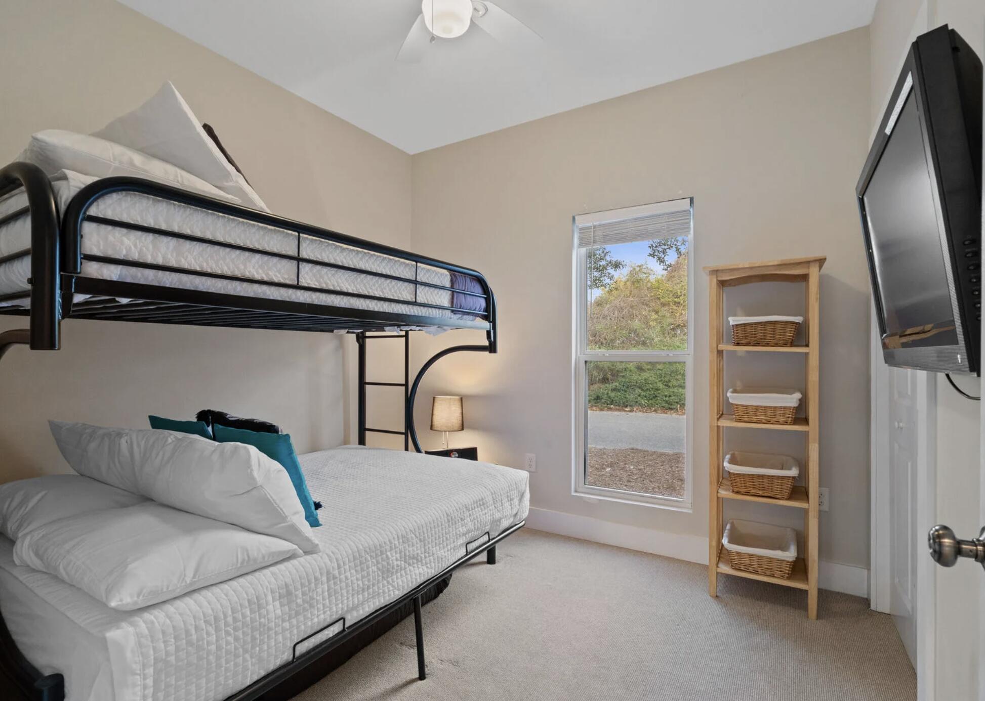 COTTAGES AT CAMP CREEK - Residential