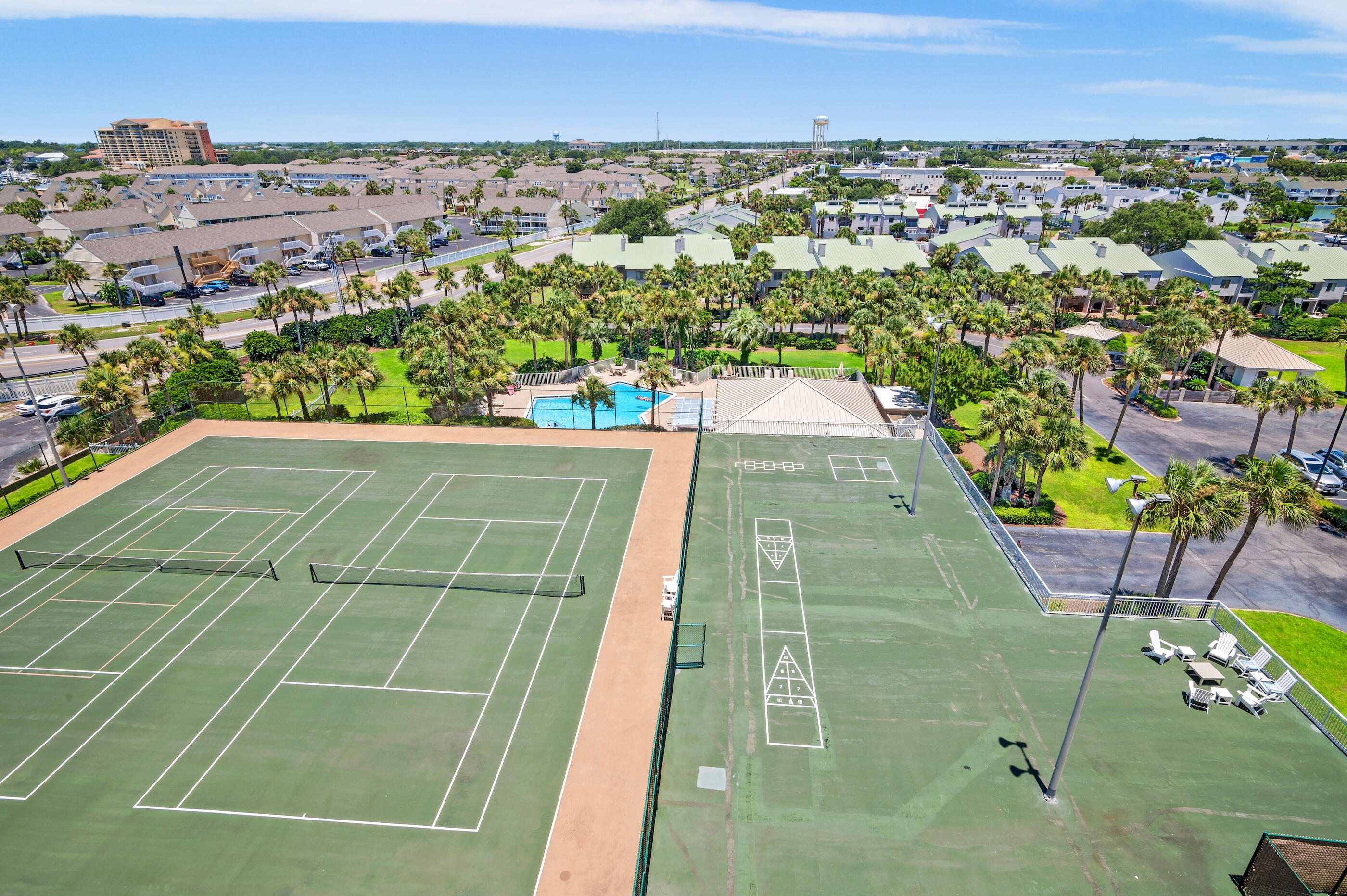 TIDES OF DESTIN - Residential