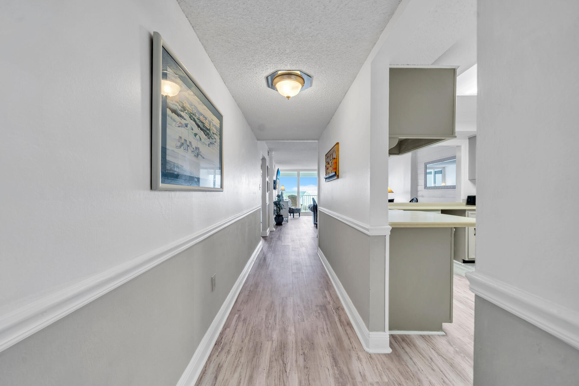 SHORELINE TOWERS 3 - Residential