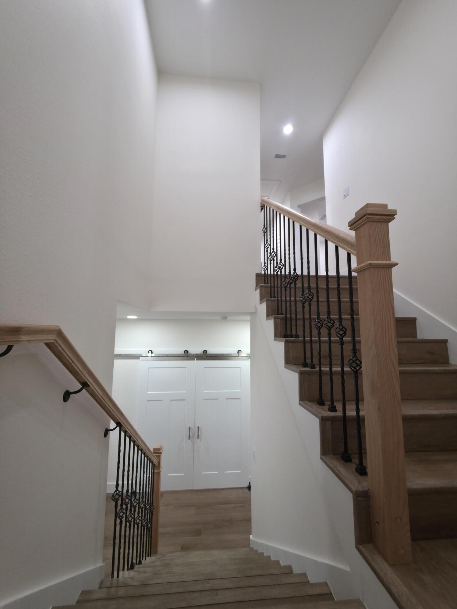 MEADOW LAKE ESTATES - Residential Lease