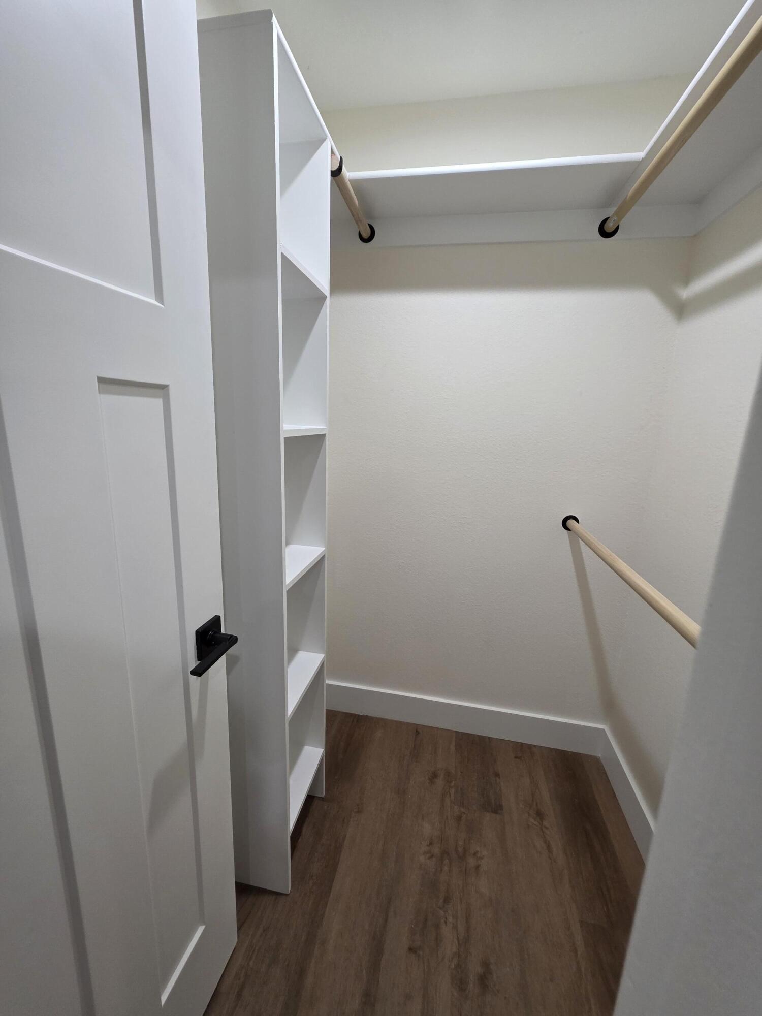 MEADOW LAKE ESTATES - Residential Lease