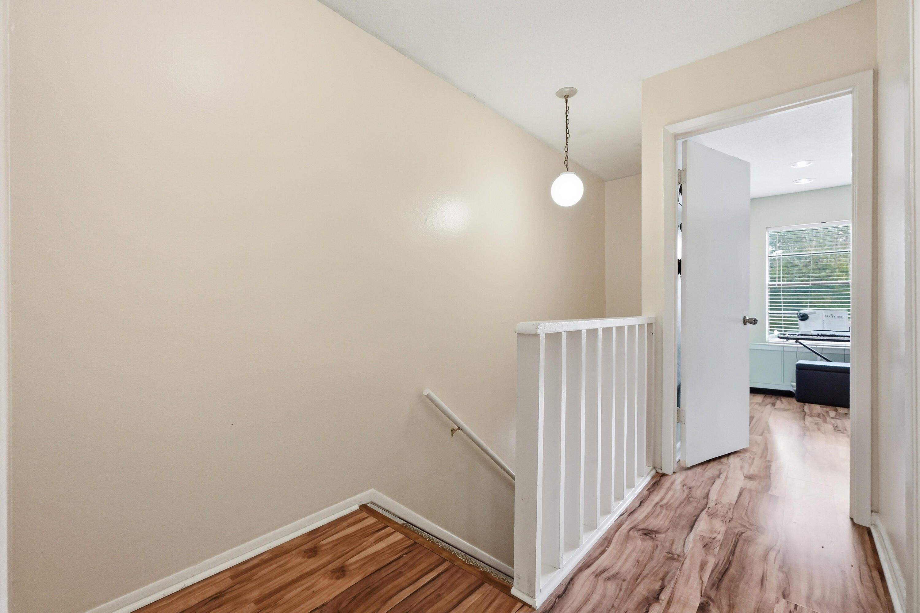 PORT DIXIE BEG NE COR BLK 56 S 164.67 FT - Residential