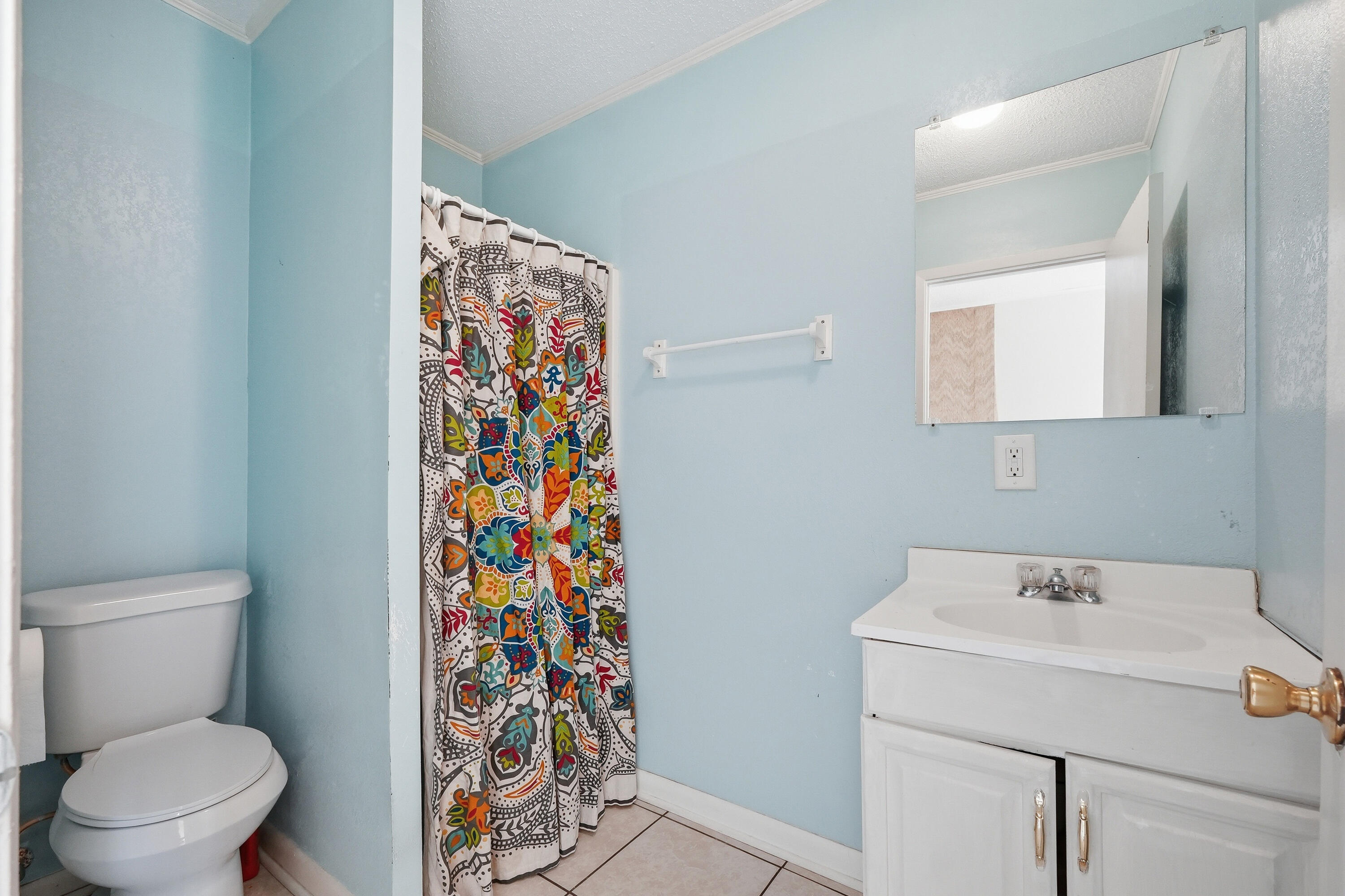 PORT DIXIE BEG NE COR BLK 56 S 164.67 FT - Residential