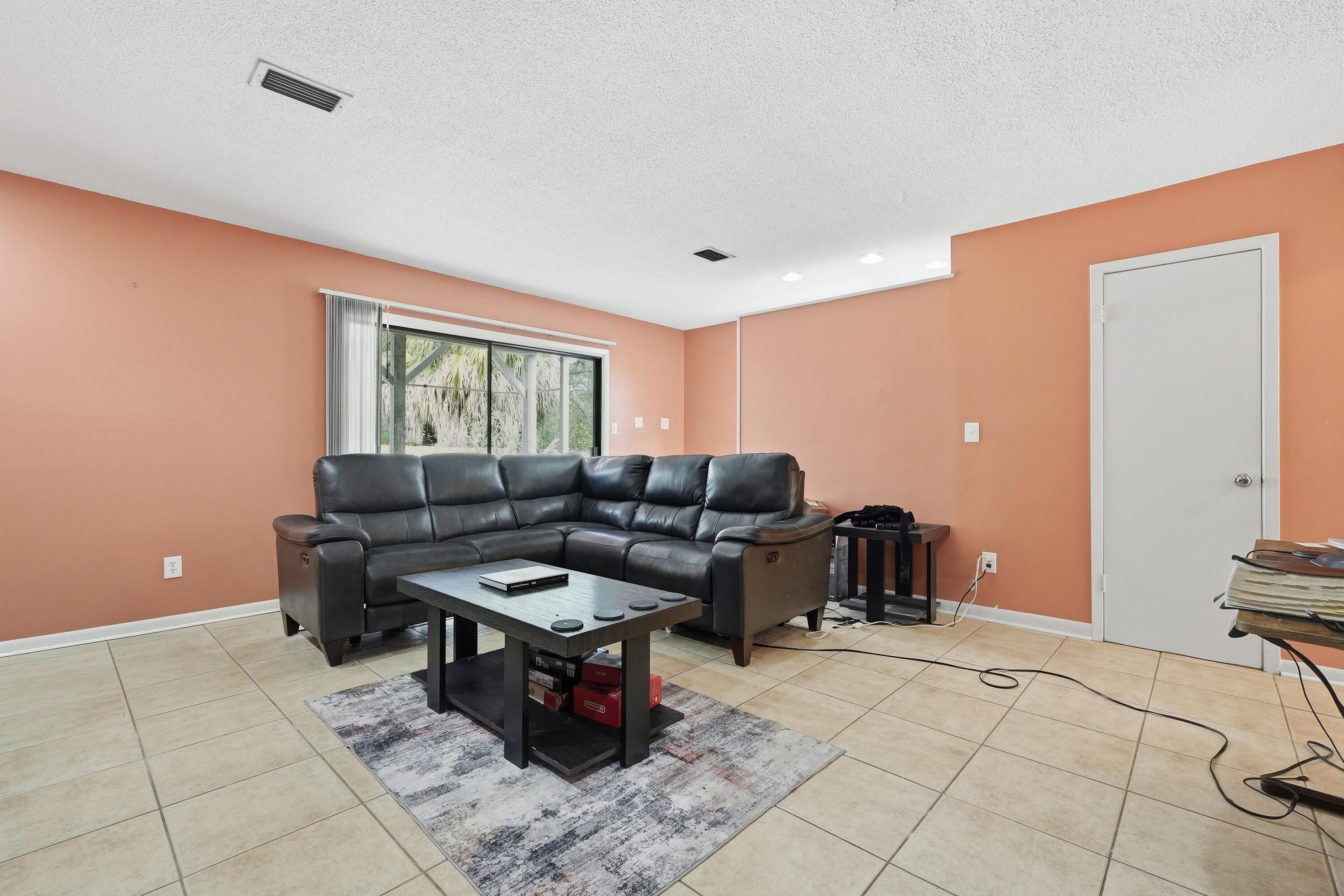 PORT DIXIE BEG NE COR BLK 56 S 164.67 FT - Residential