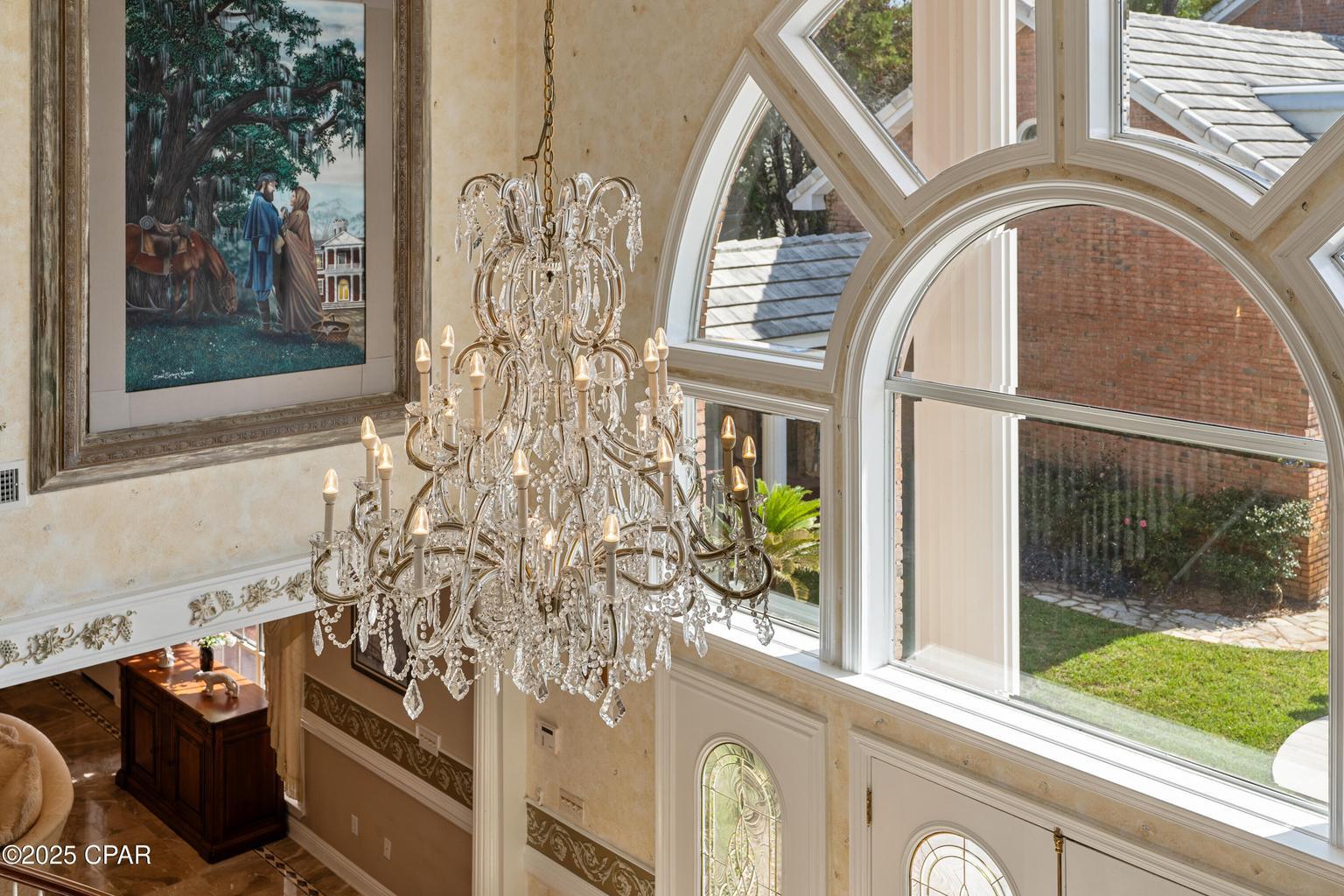 WHISPERING OAKS - Residential