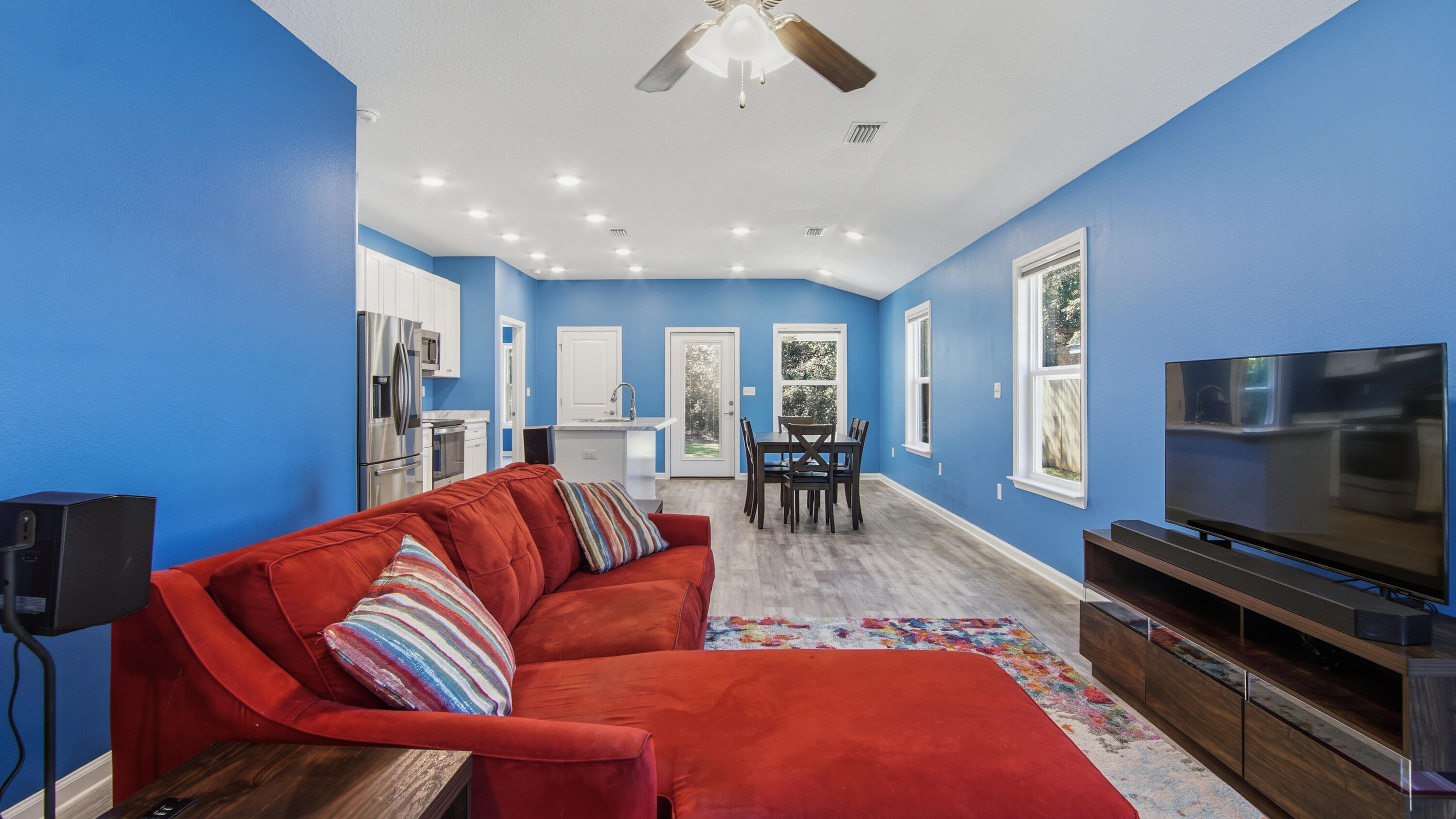 IMPERIAL LAKES UNIT II - Residential Lease