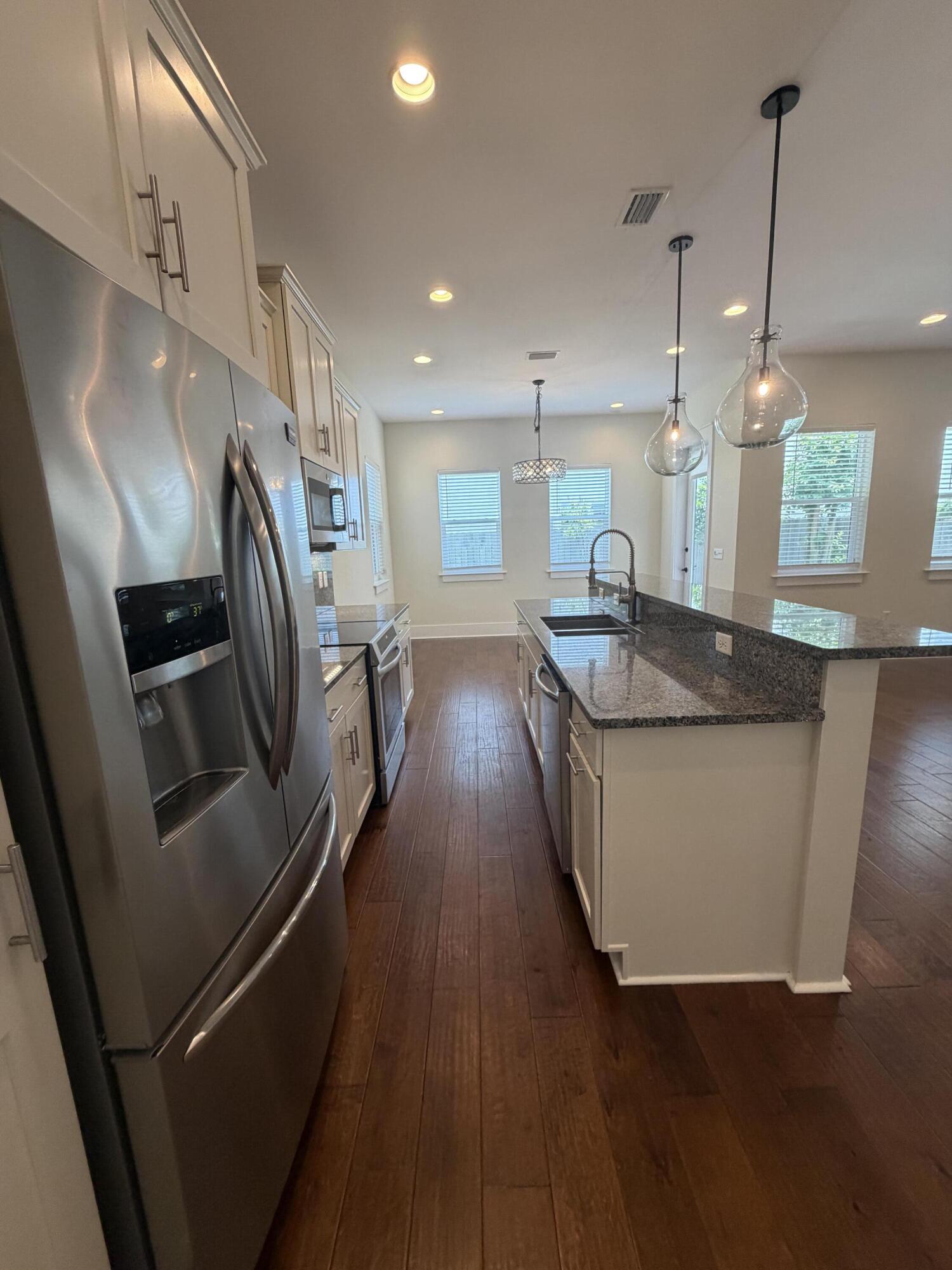 CALUSA BAY S/D - Residential