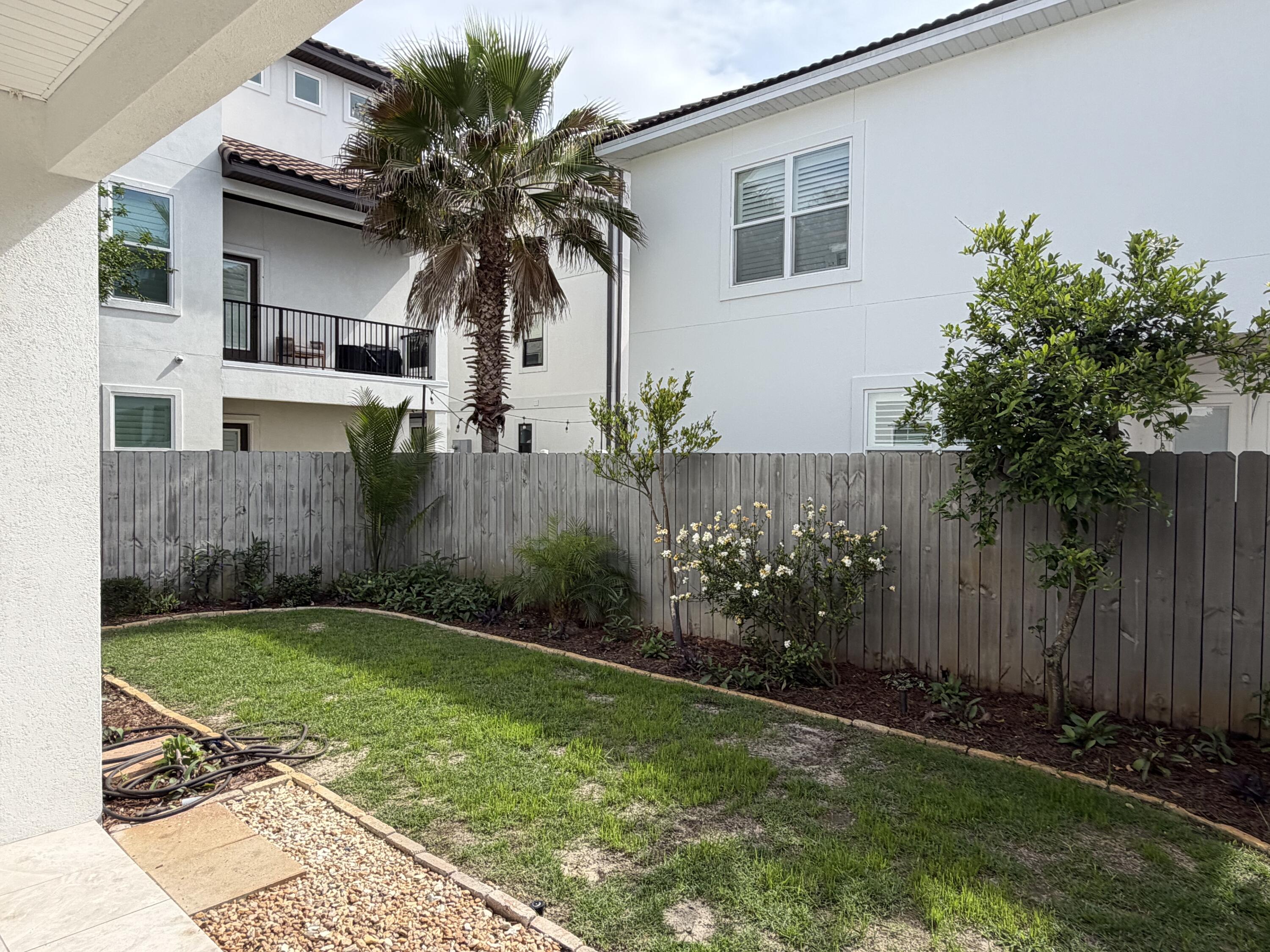 CALUSA BAY S/D - Residential