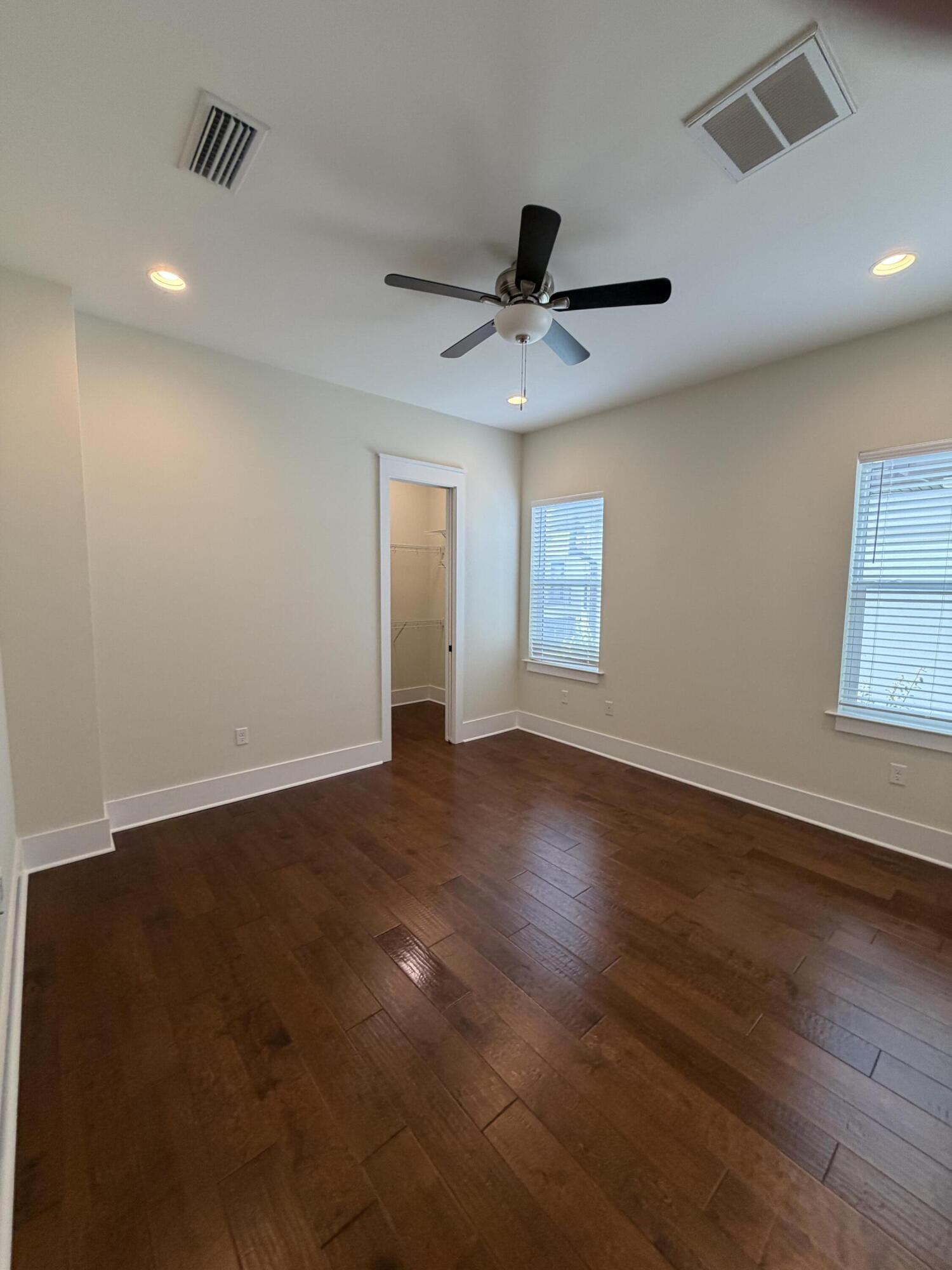CALUSA BAY S/D - Residential