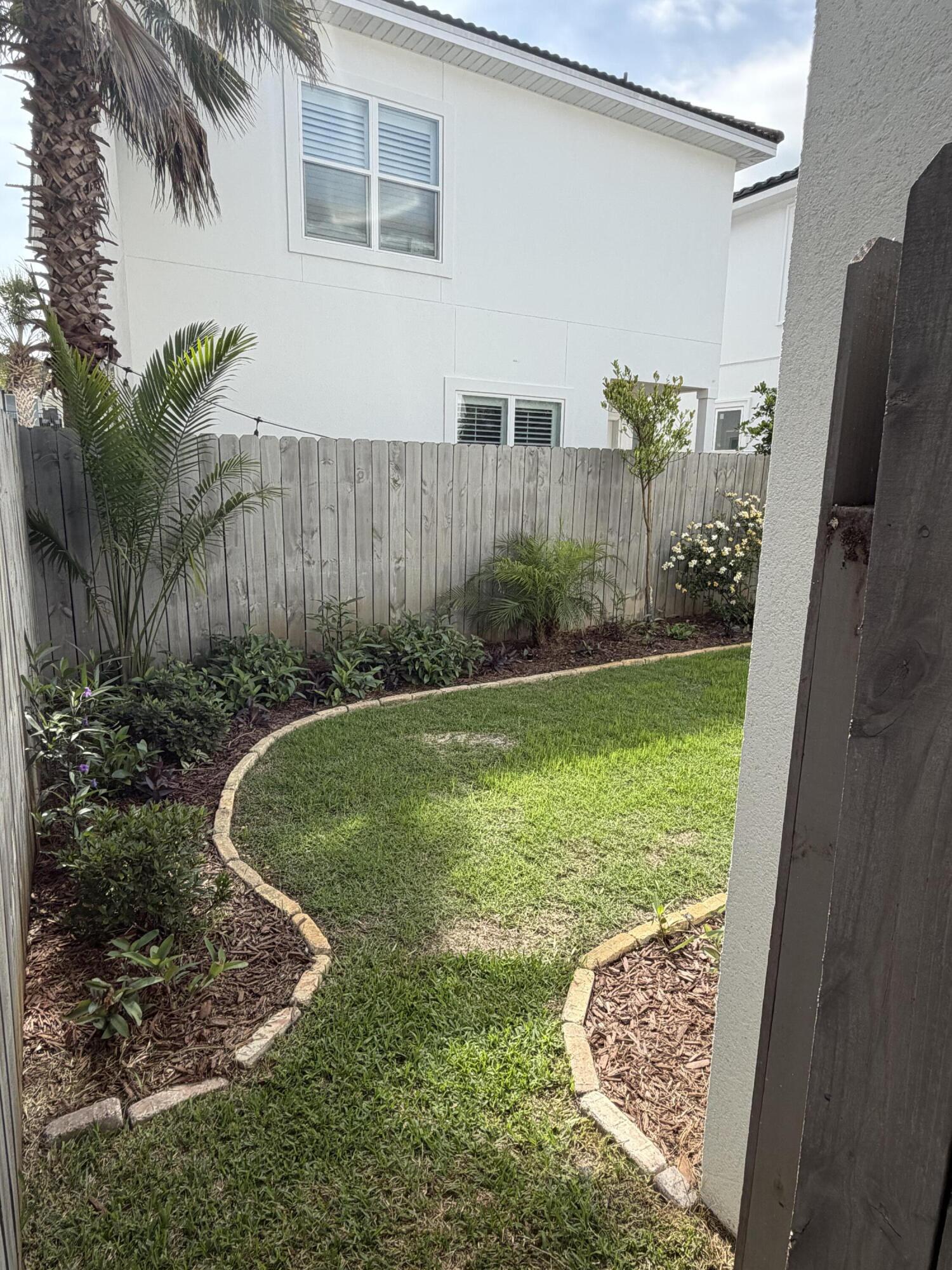 CALUSA BAY S/D - Residential