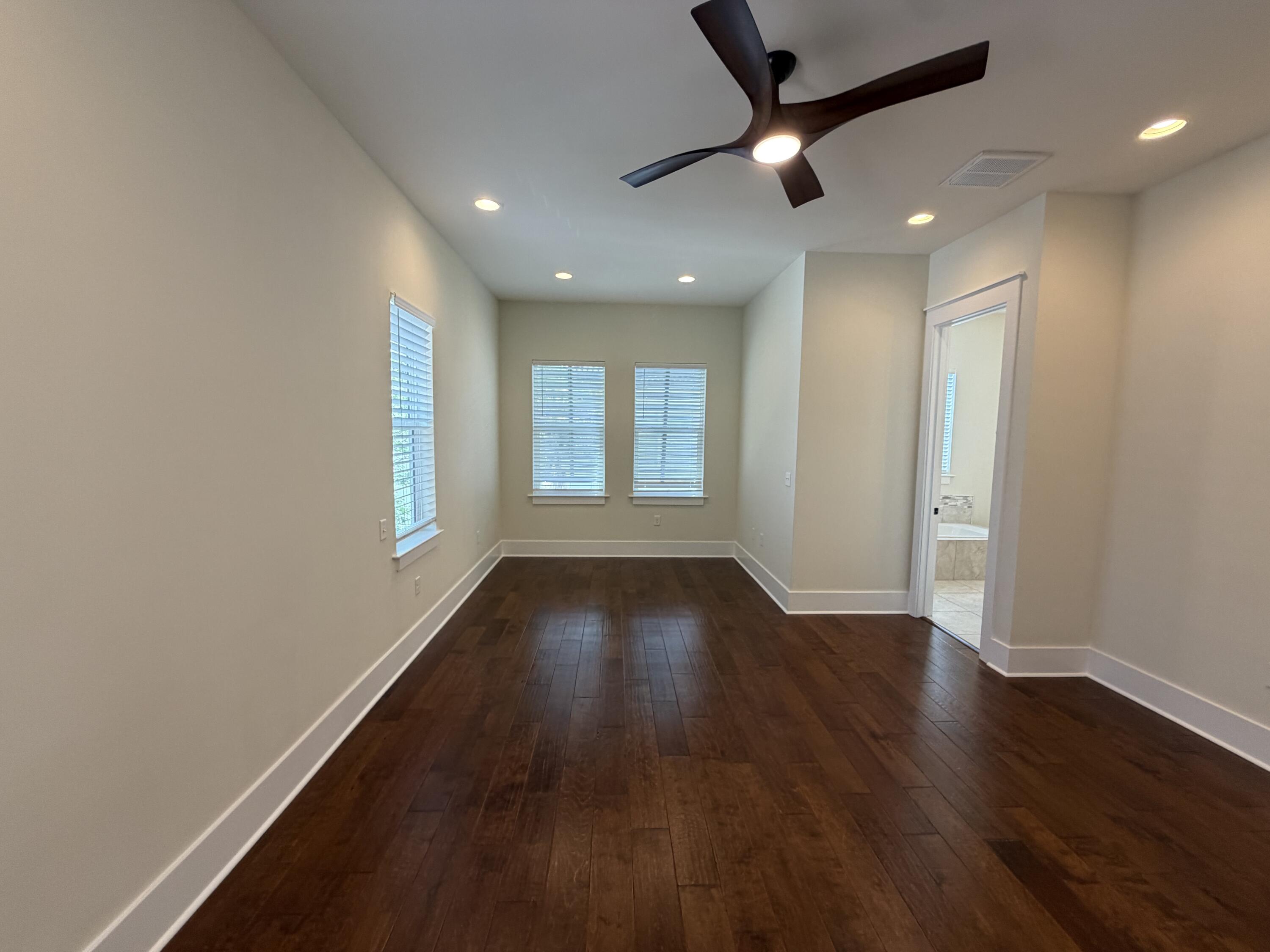 CALUSA BAY S/D - Residential