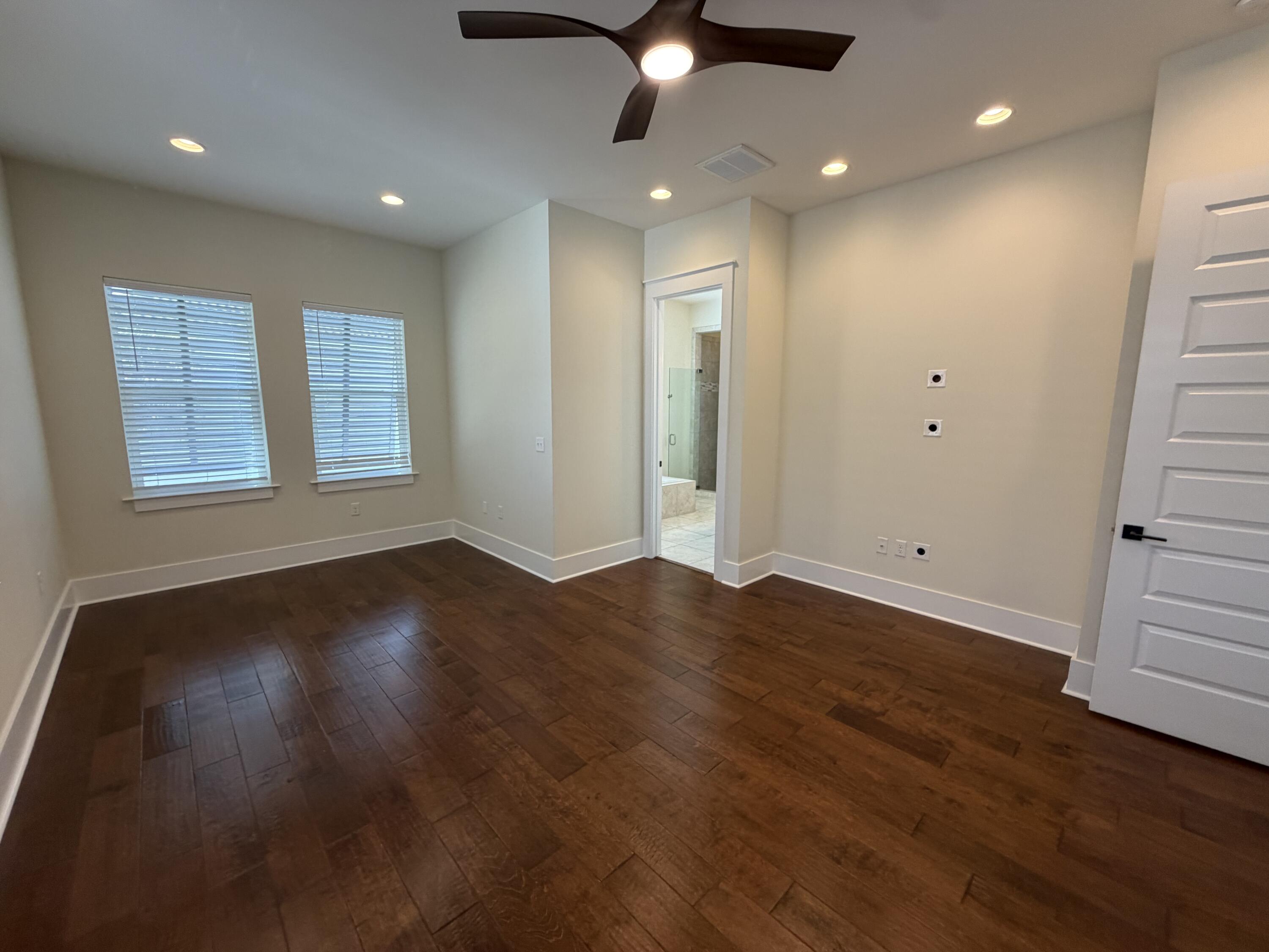 CALUSA BAY S/D - Residential