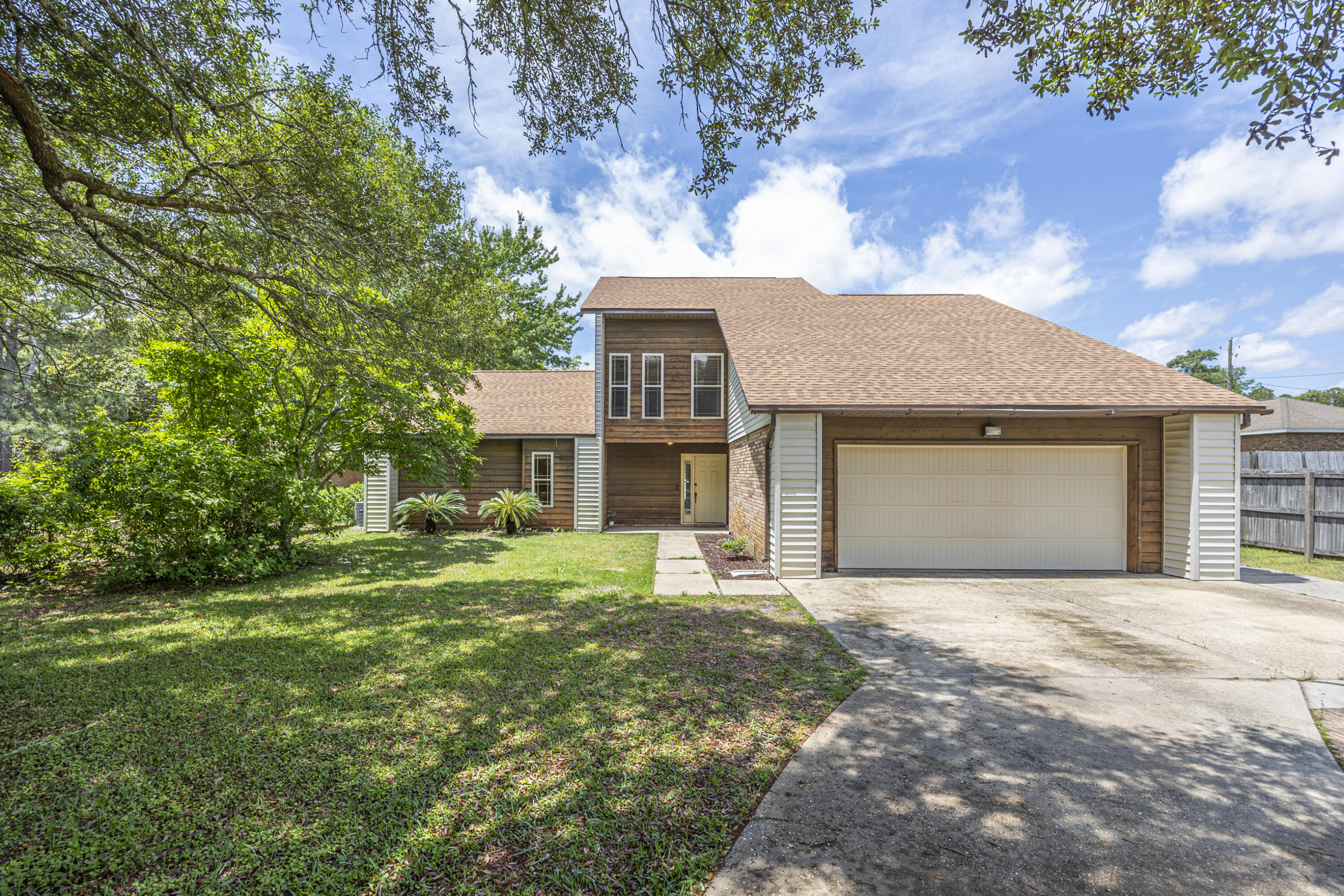 FOREST HEIGHTS - Residential