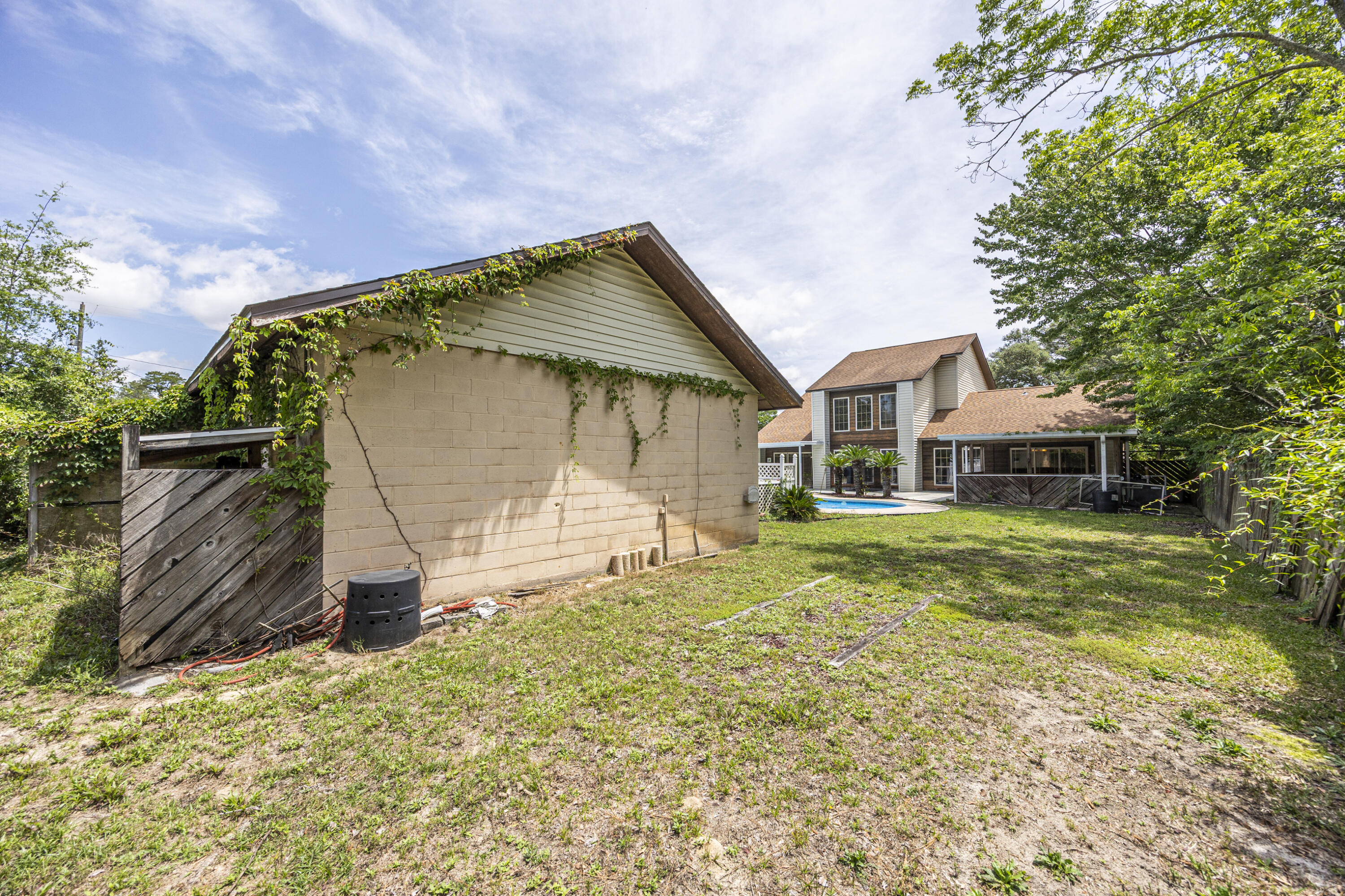 FOREST HEIGHTS - Residential