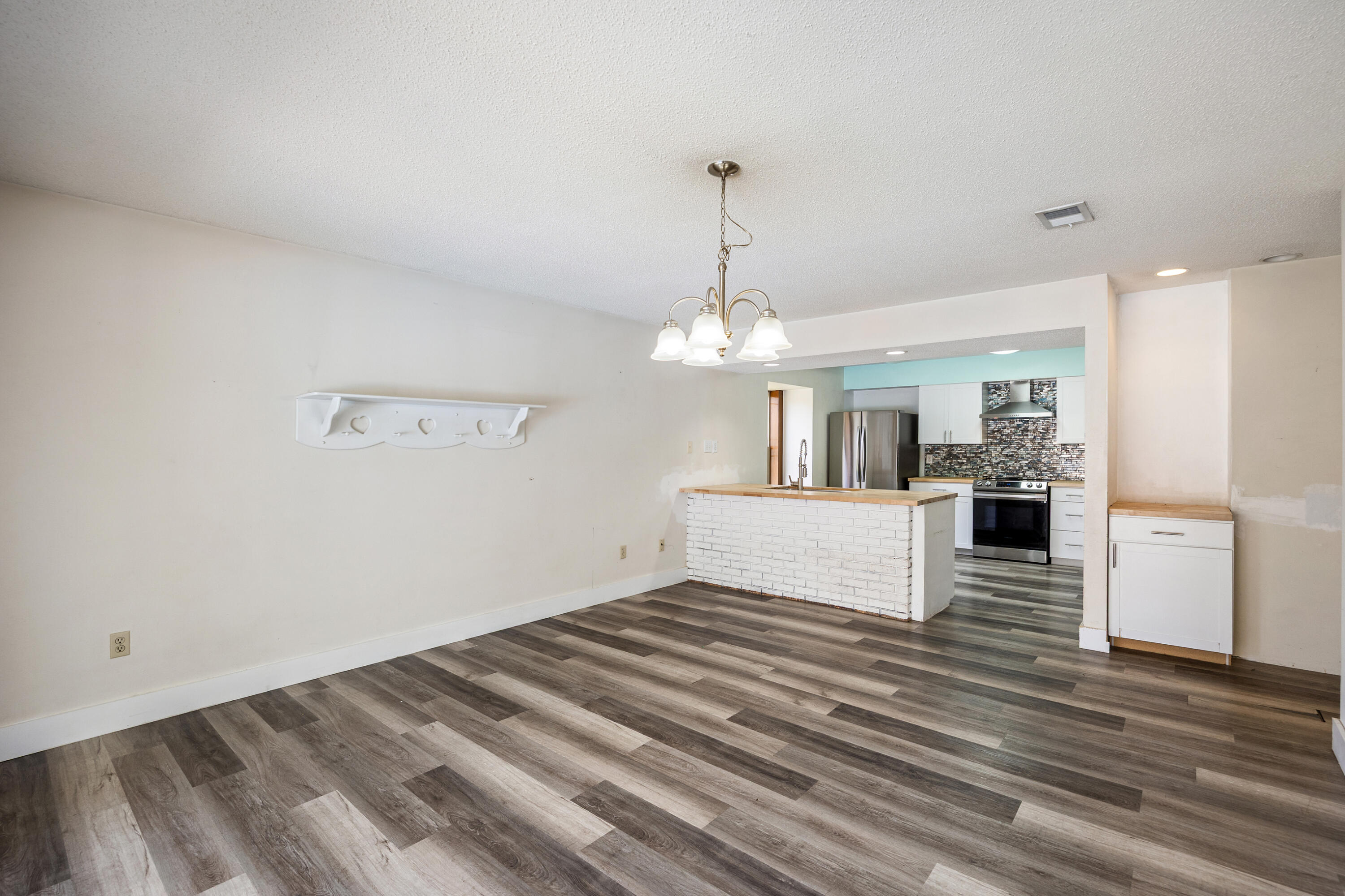 FOREST HEIGHTS - Residential