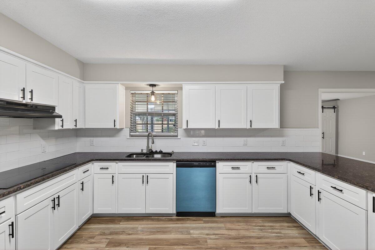 KENWOOD FIRST ADDITION LOT 4 BLK C - Residential