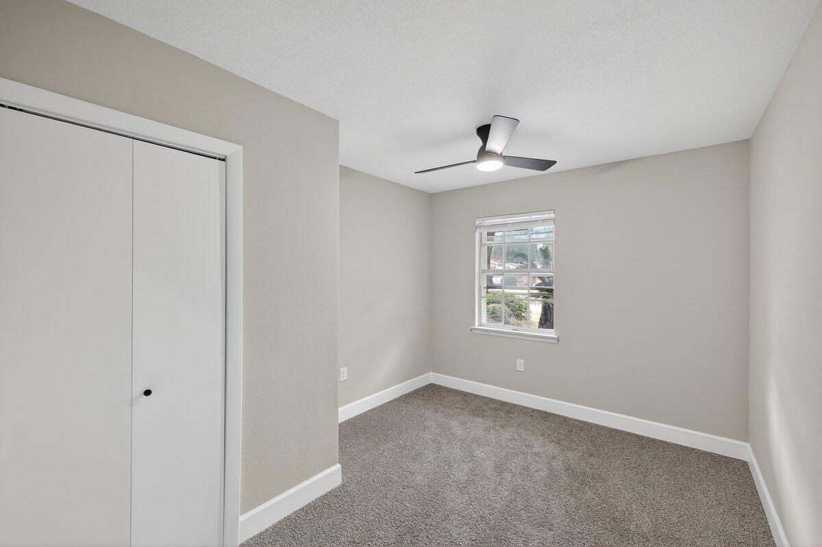 KENWOOD FIRST ADDITION LOT 4 BLK C - Residential