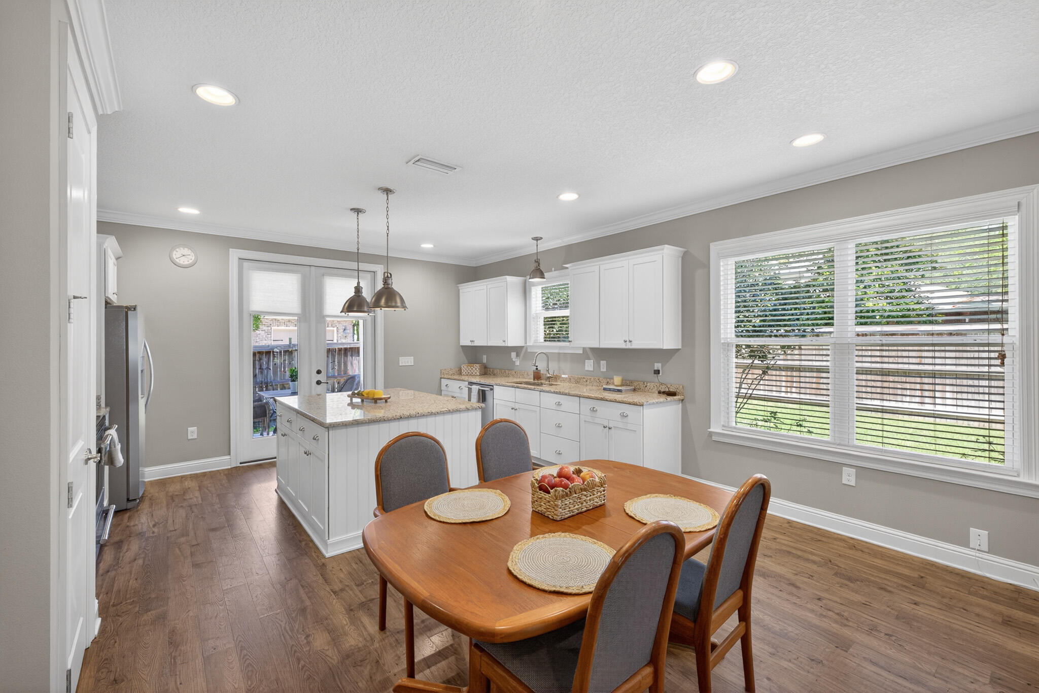 HATTIES GROVE - Residential