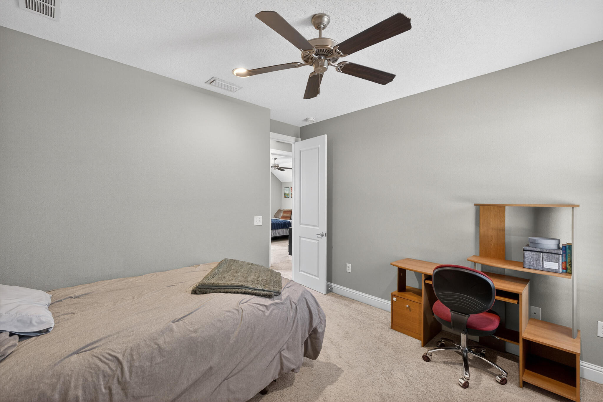 HATTIES GROVE - Residential