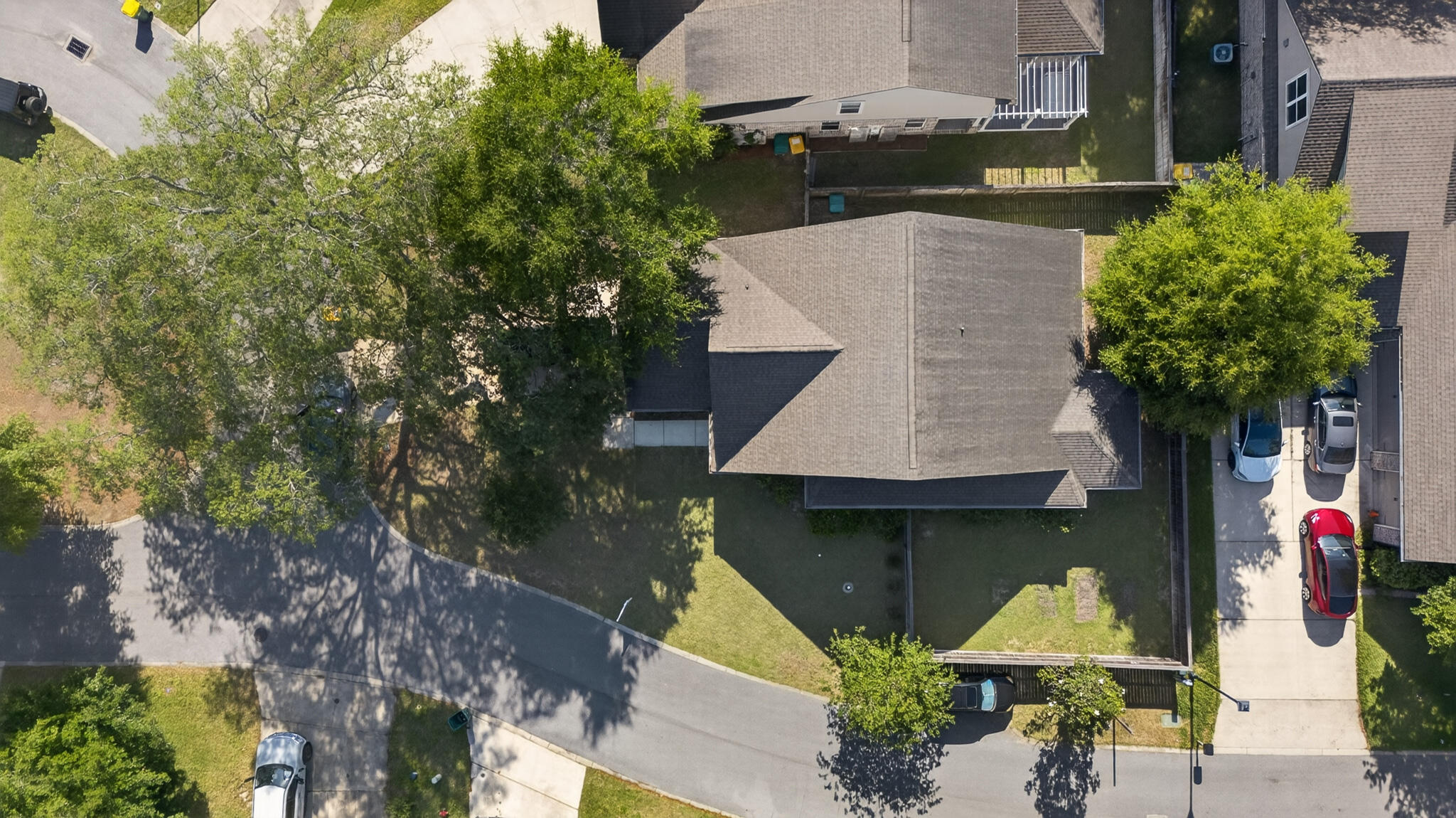 HATTIES GROVE - Residential