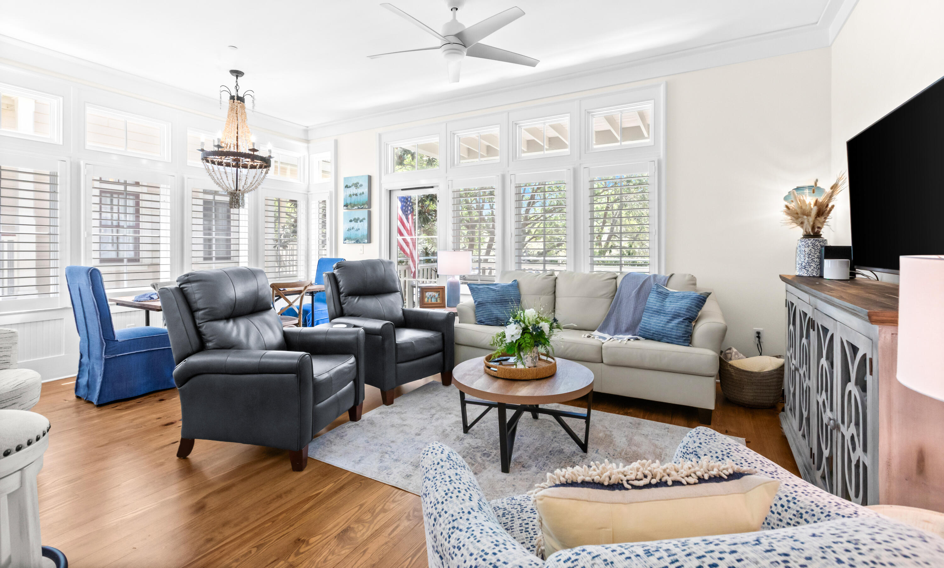 WATERCOLOR - Residential