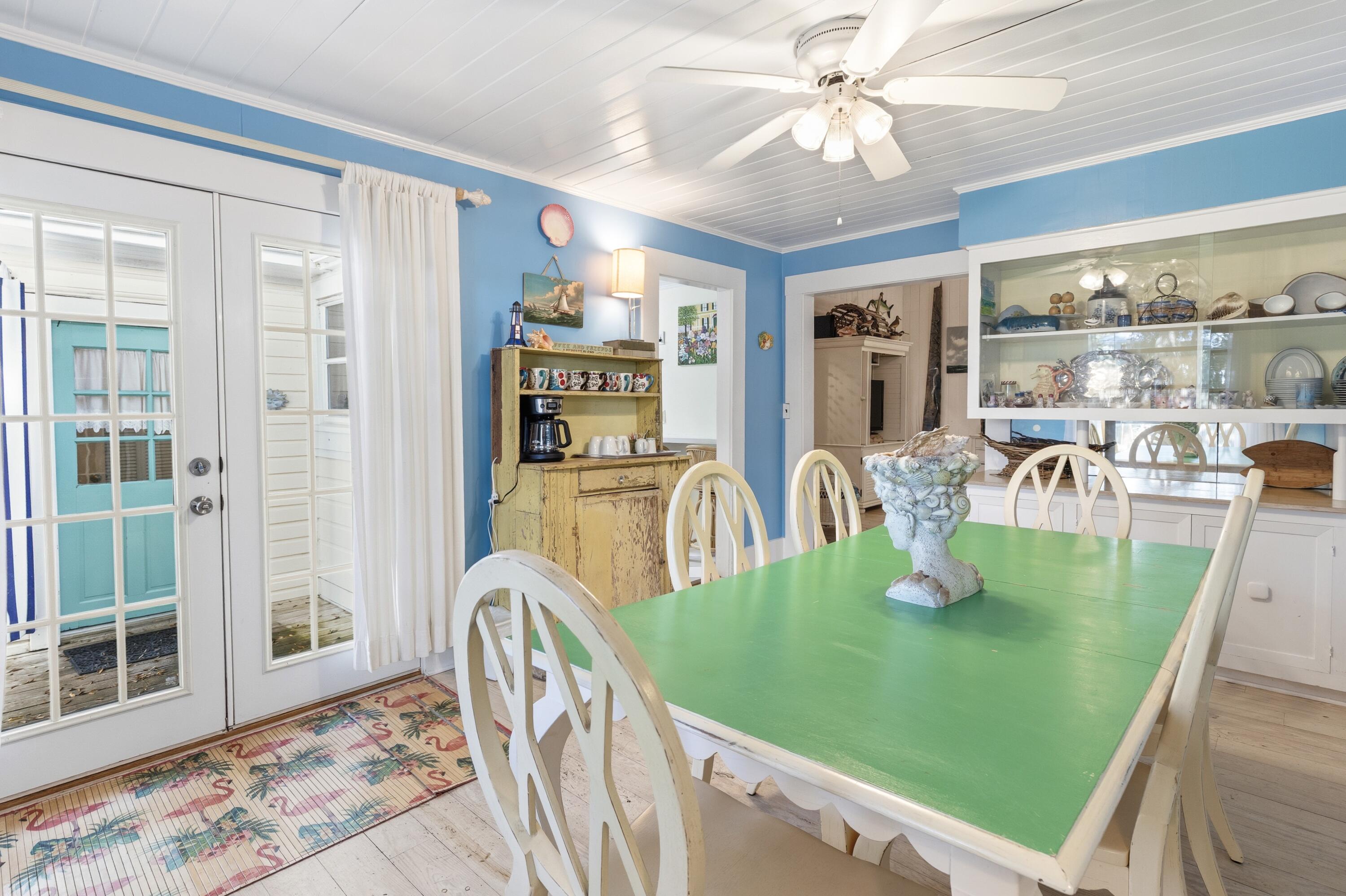 SEAGROVE 3RD ADDN - Residential