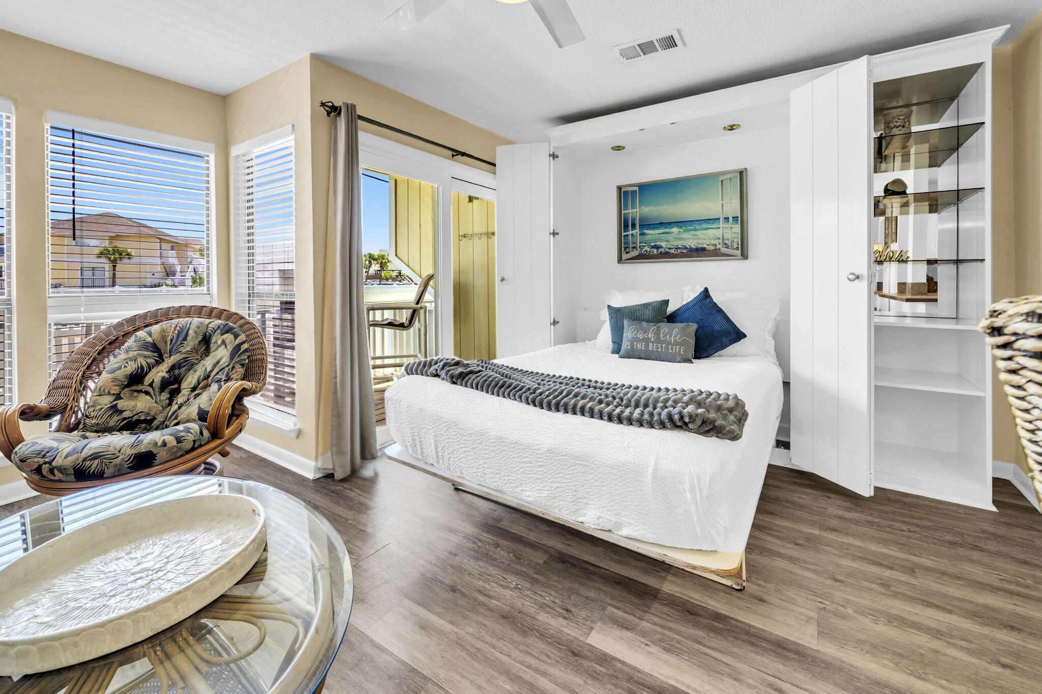 SANDPIPER COVE - Residential